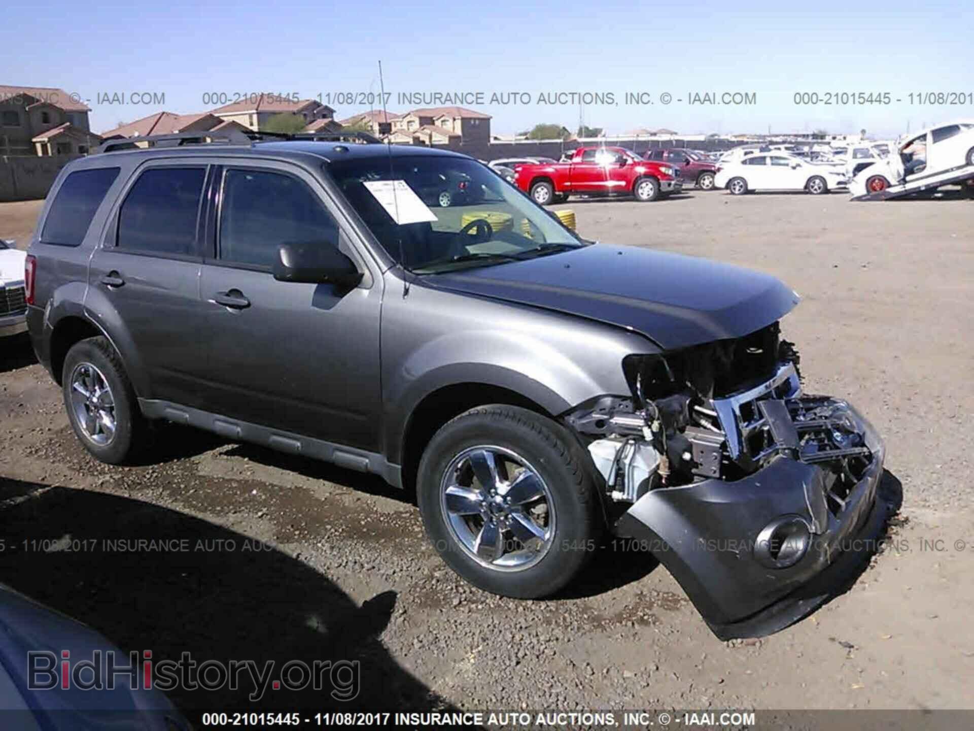 Photo 1FMCU9DG8BKA62262 - Ford Escape 2011