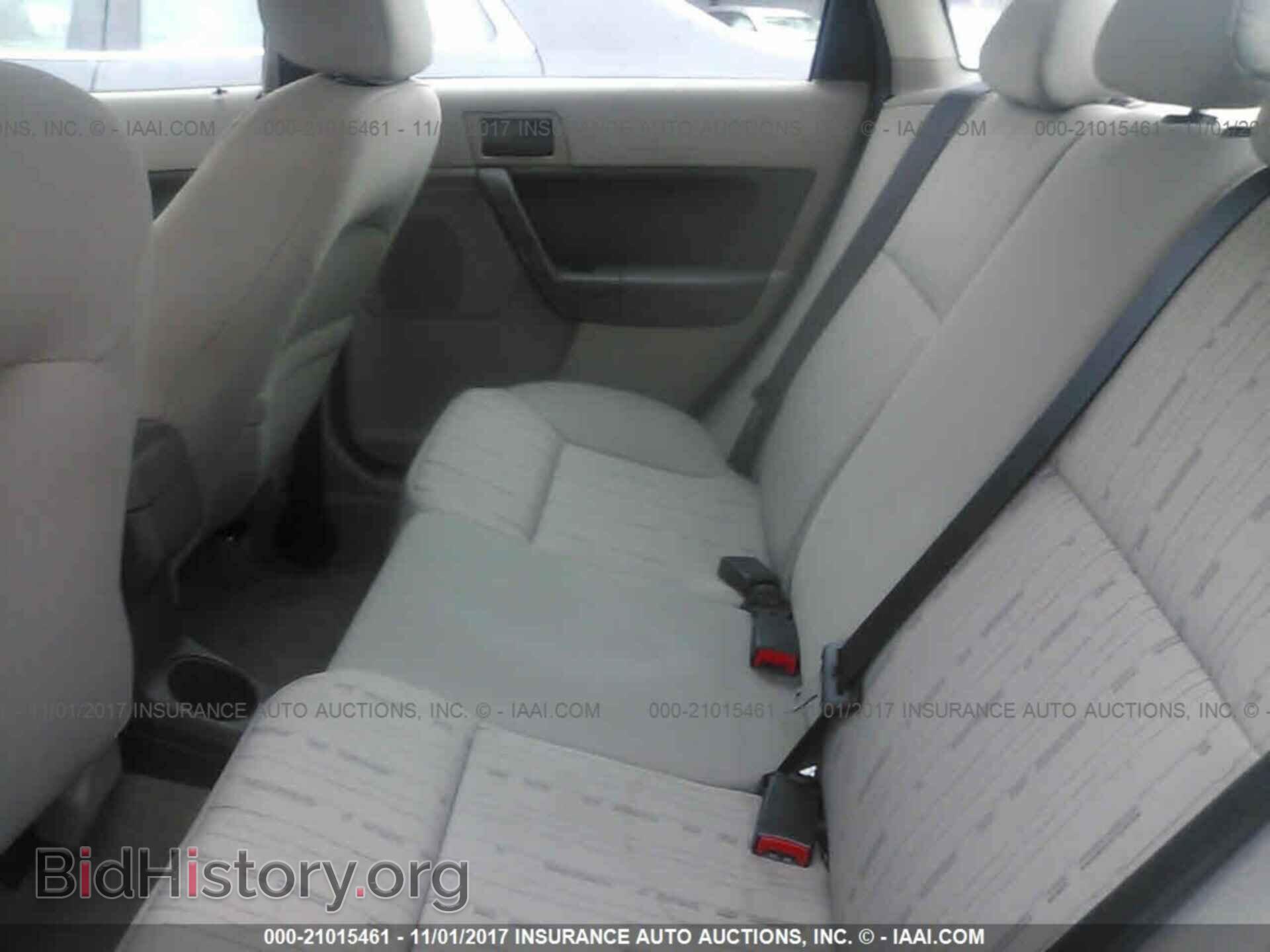 2011 Ford Focus - VIN: 1FAHP3FN2BW179943 - Фото 8