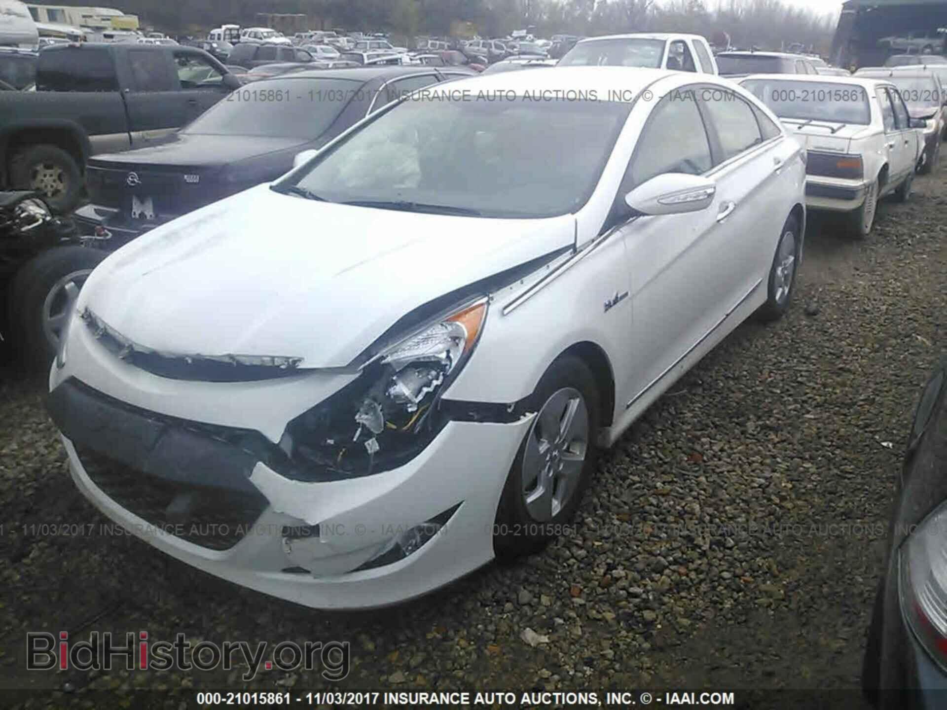 2012 Hyundai Sonata - VIN: KMHEC4A40CA054530 - Фото 2