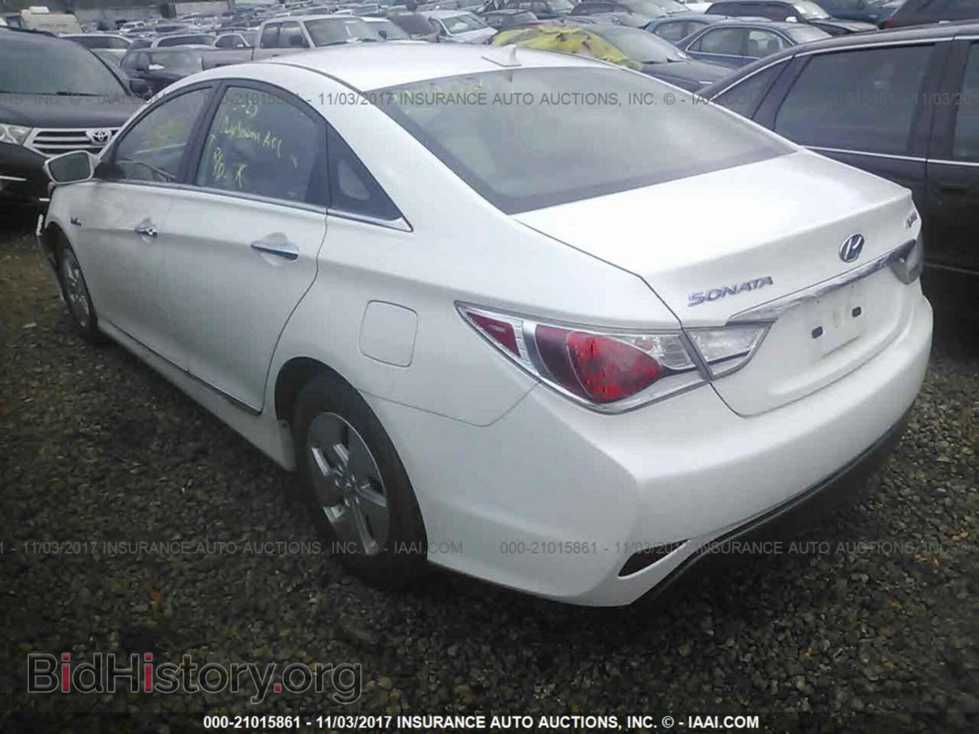 2012 Hyundai Sonata - VIN: KMHEC4A40CA054530 - Фото 3