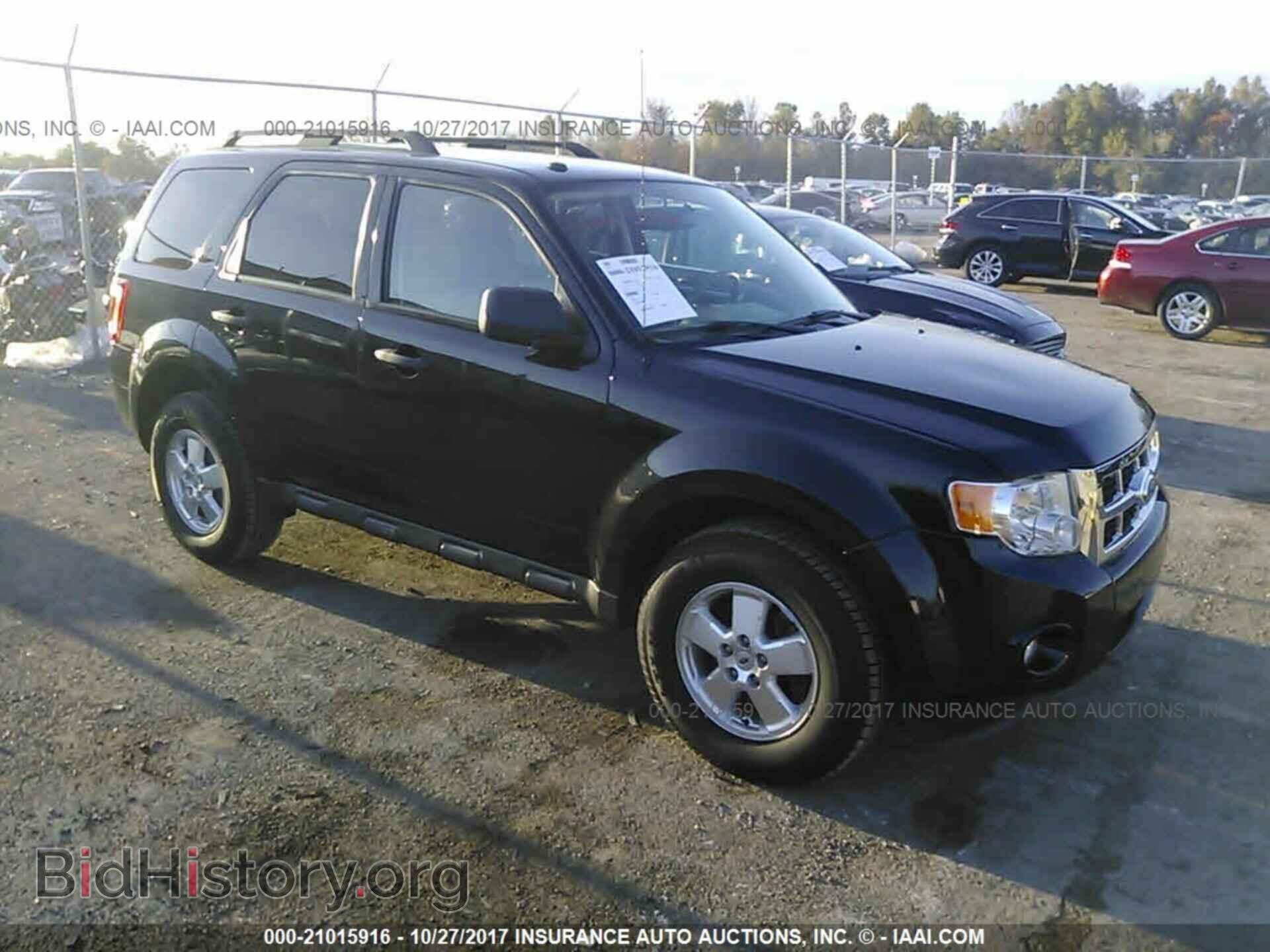 Фотография 1FMCU0D78BKB11892 - Ford Escape 2011