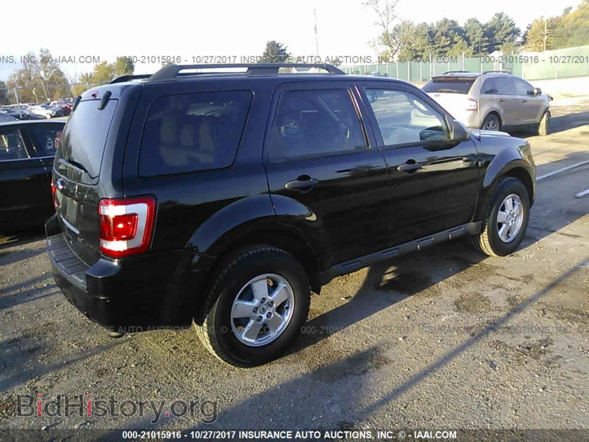 2011 Ford Escape - VIN: 1FMCU0D78BKB11892 - Фото 4