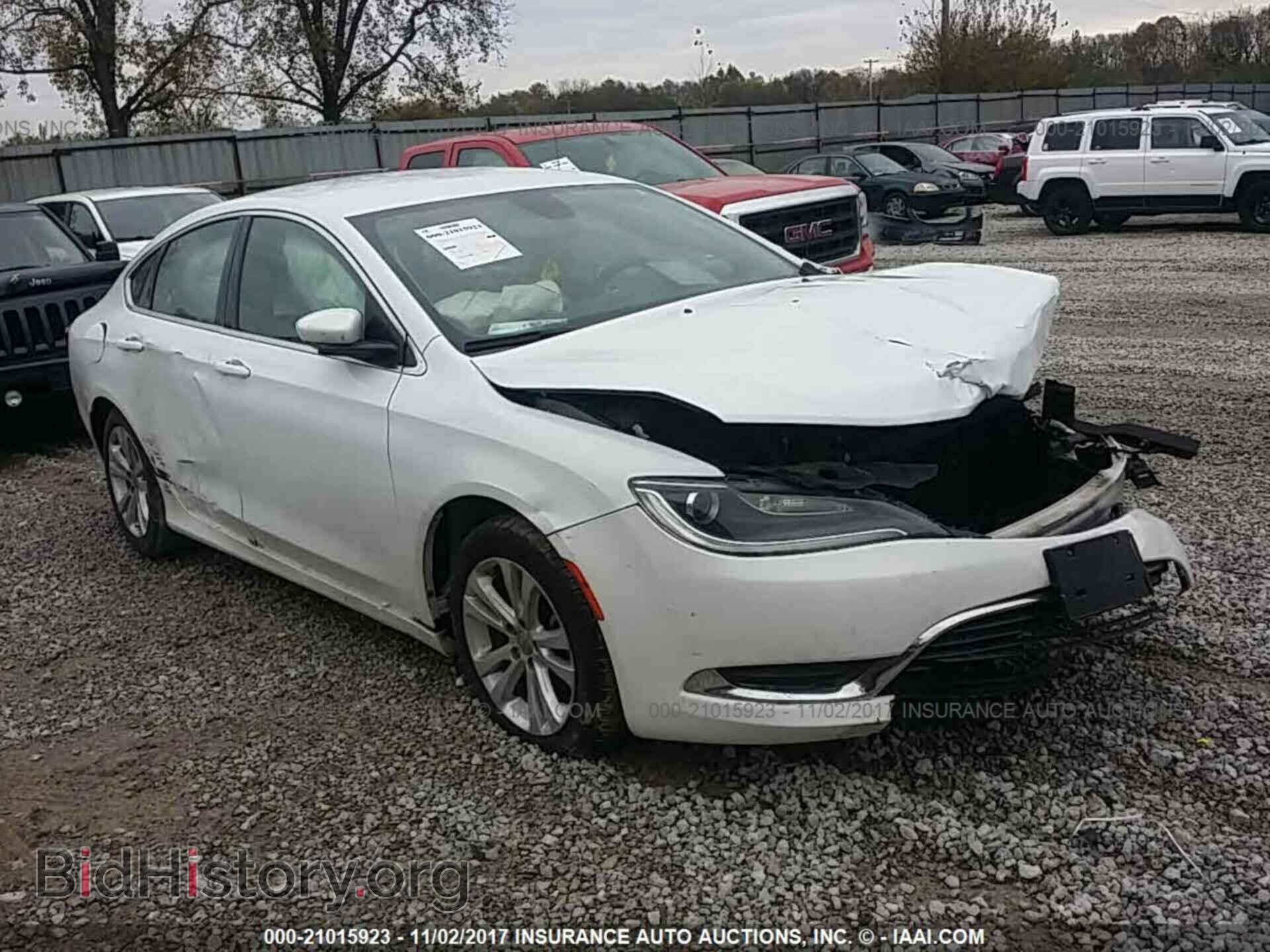 Photo 1C3CCCAB9FN542445 - Chrysler 200 2015