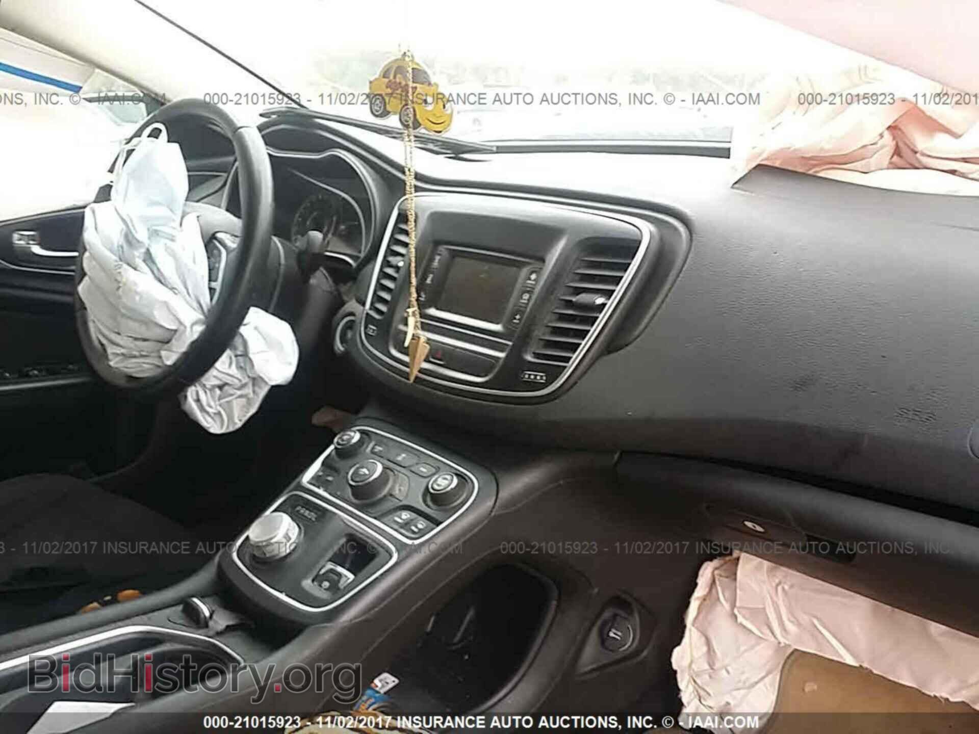 2015 Chrysler 200 - VIN: 1C3CCCAB9FN542445 - Фото 5