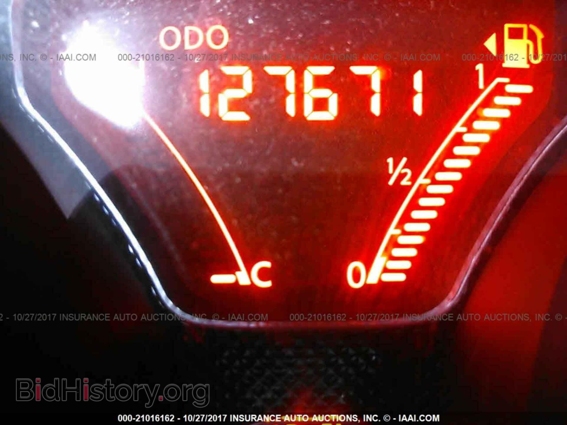 2014 Nissan Versa note - VIN: 3N1CE2CP0EL354858 - Photo 7