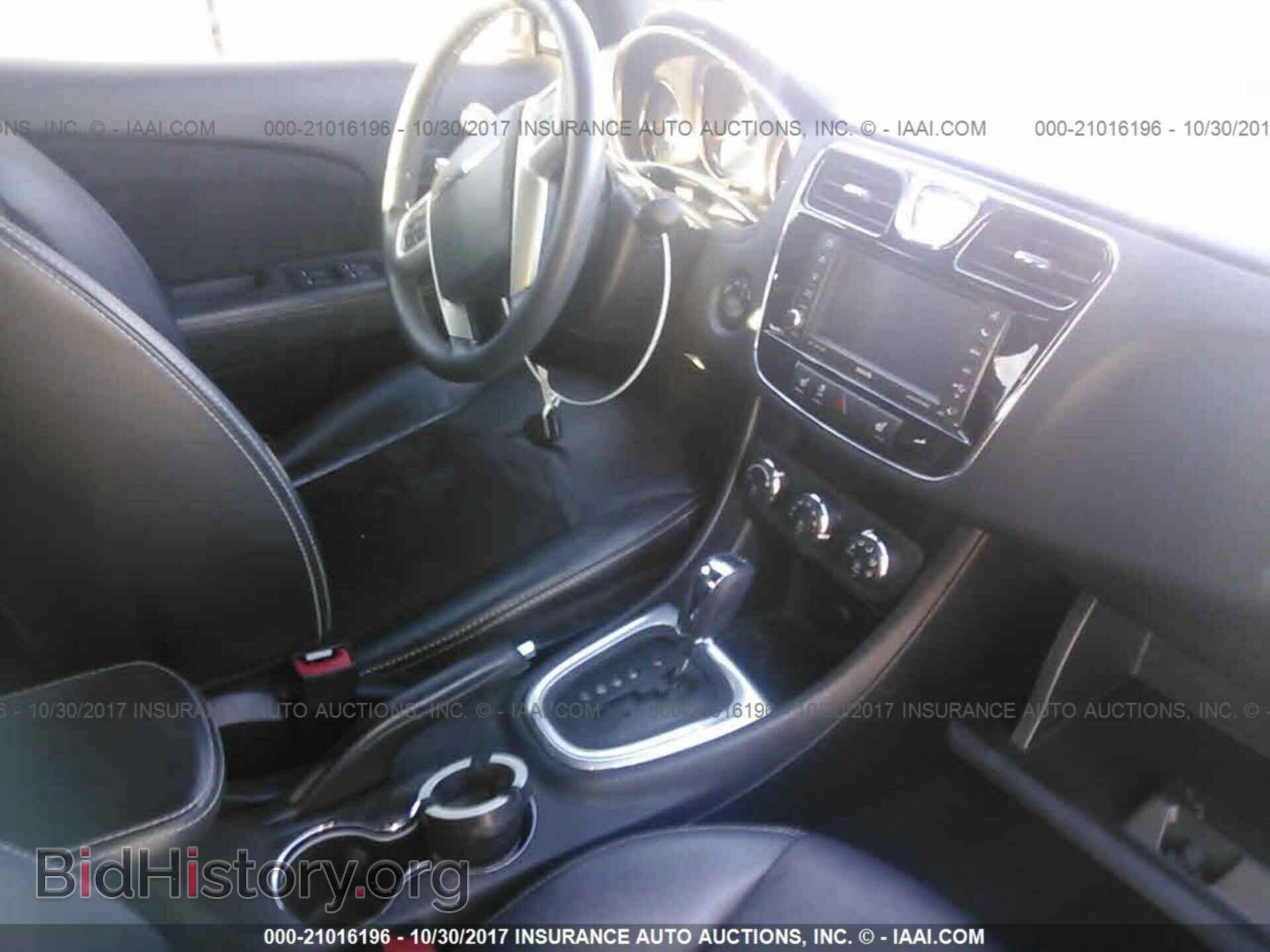 2013 Chrysler 200 - VIN: 1C3CCBCG7DN638235 - Фото 5