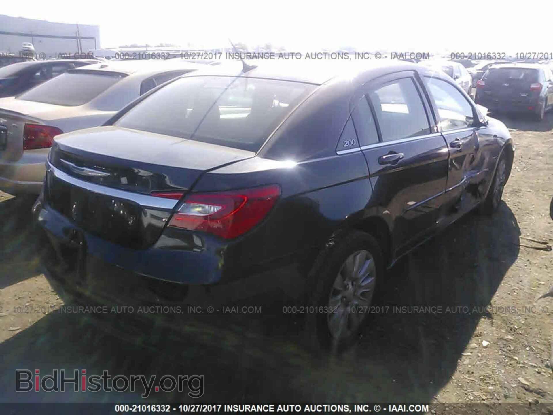 2012 Chrysler 200 - VIN: 1C3CCBAB6CN203549 - Photo 4