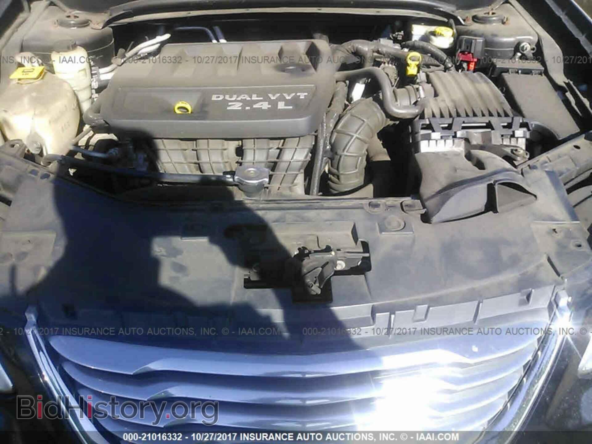 2012 Chrysler 200 - VIN: 1C3CCBAB6CN203549 - Photo 10