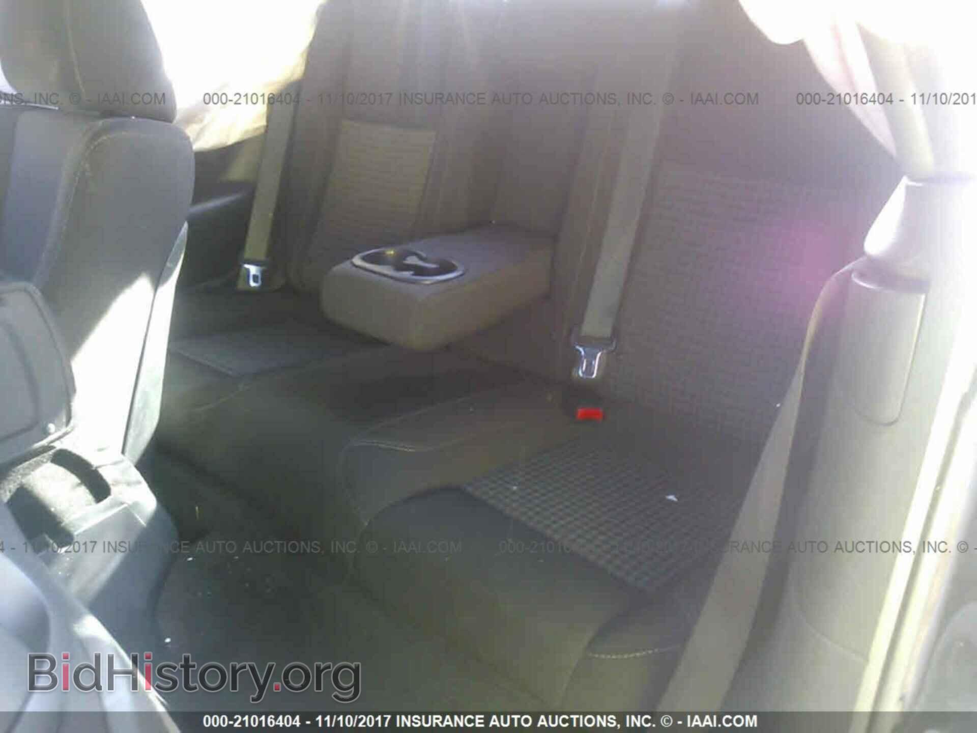 2015 Dodge Challenger - VIN: 2C3CDZAG6FH732756 - Photo 8