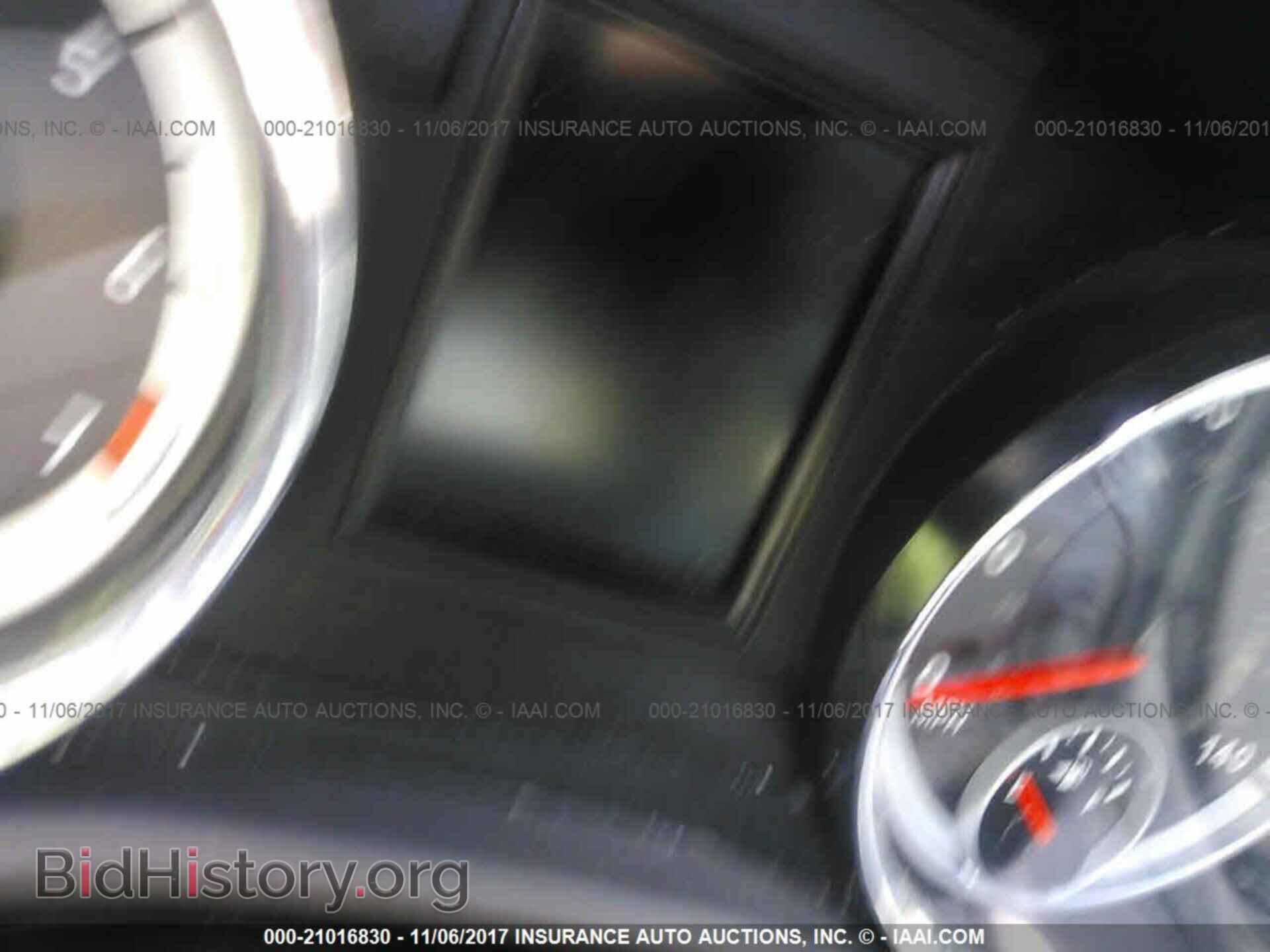 2011 Dodge Durango - VIN: 1D4RE4GG2BC742410 - Photo 7