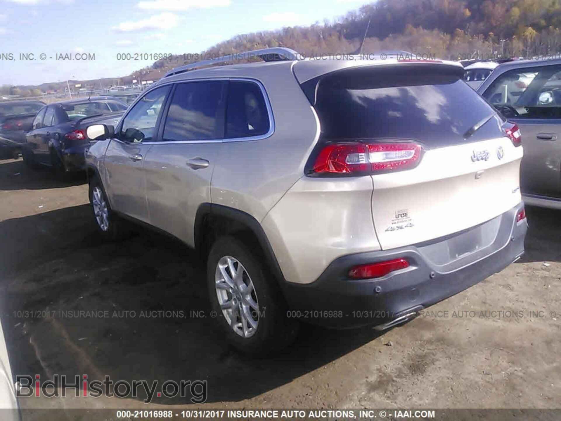 2015 Jeep Cherokee - VIN: 1C4PJMCS4FW755917 - Фото 3