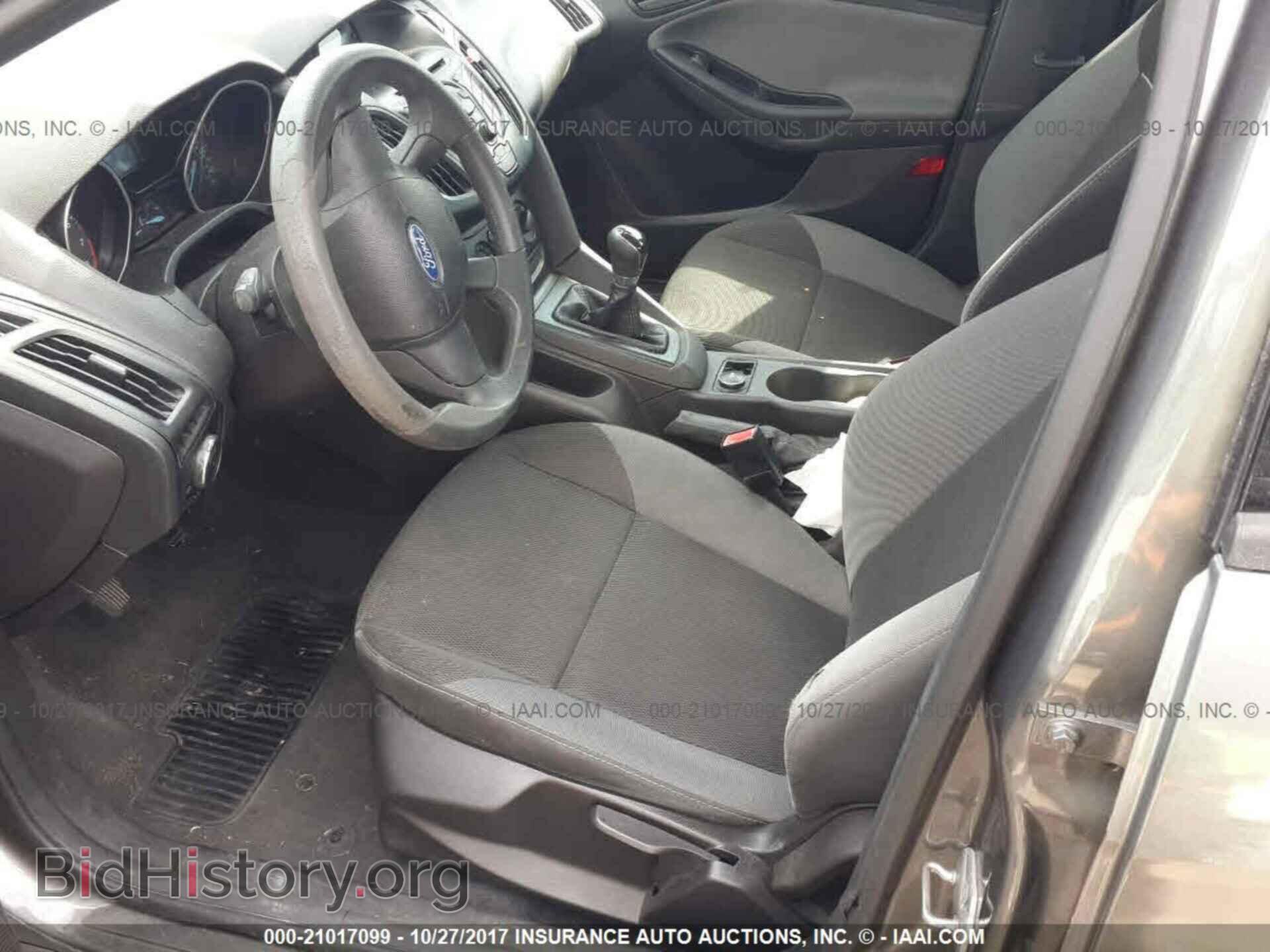 2012 Ford Focus - VIN: 1FAHP3E21CL361756 - Photo 5