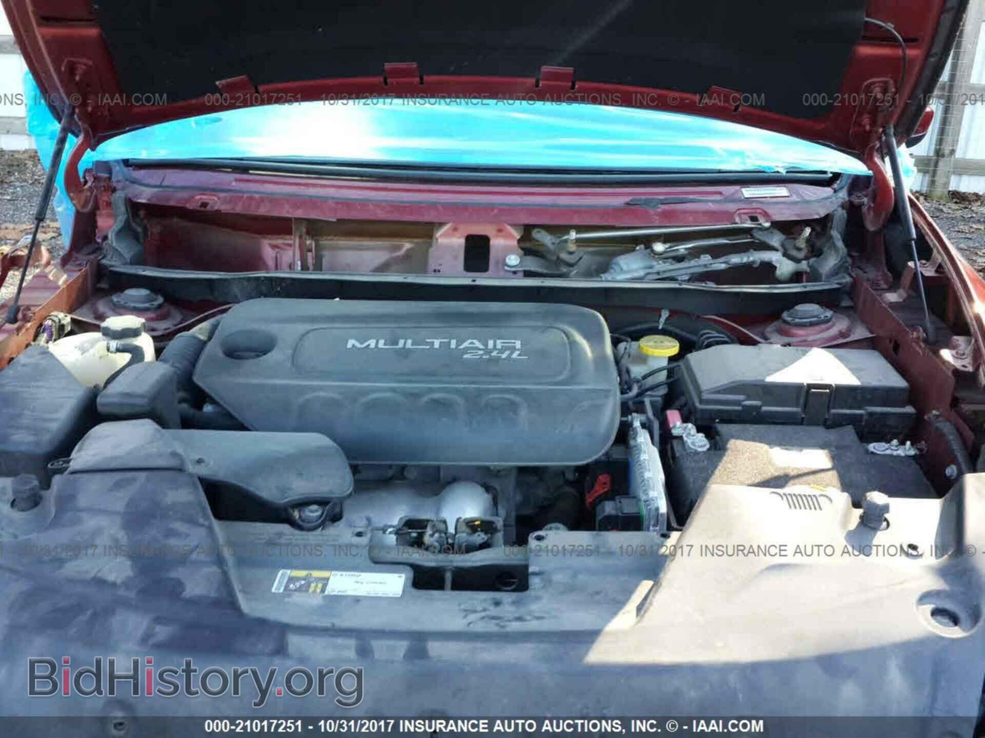 2015 Jeep Cherokee - VIN: 1C4PJMCB2FW613145 - Фото 10