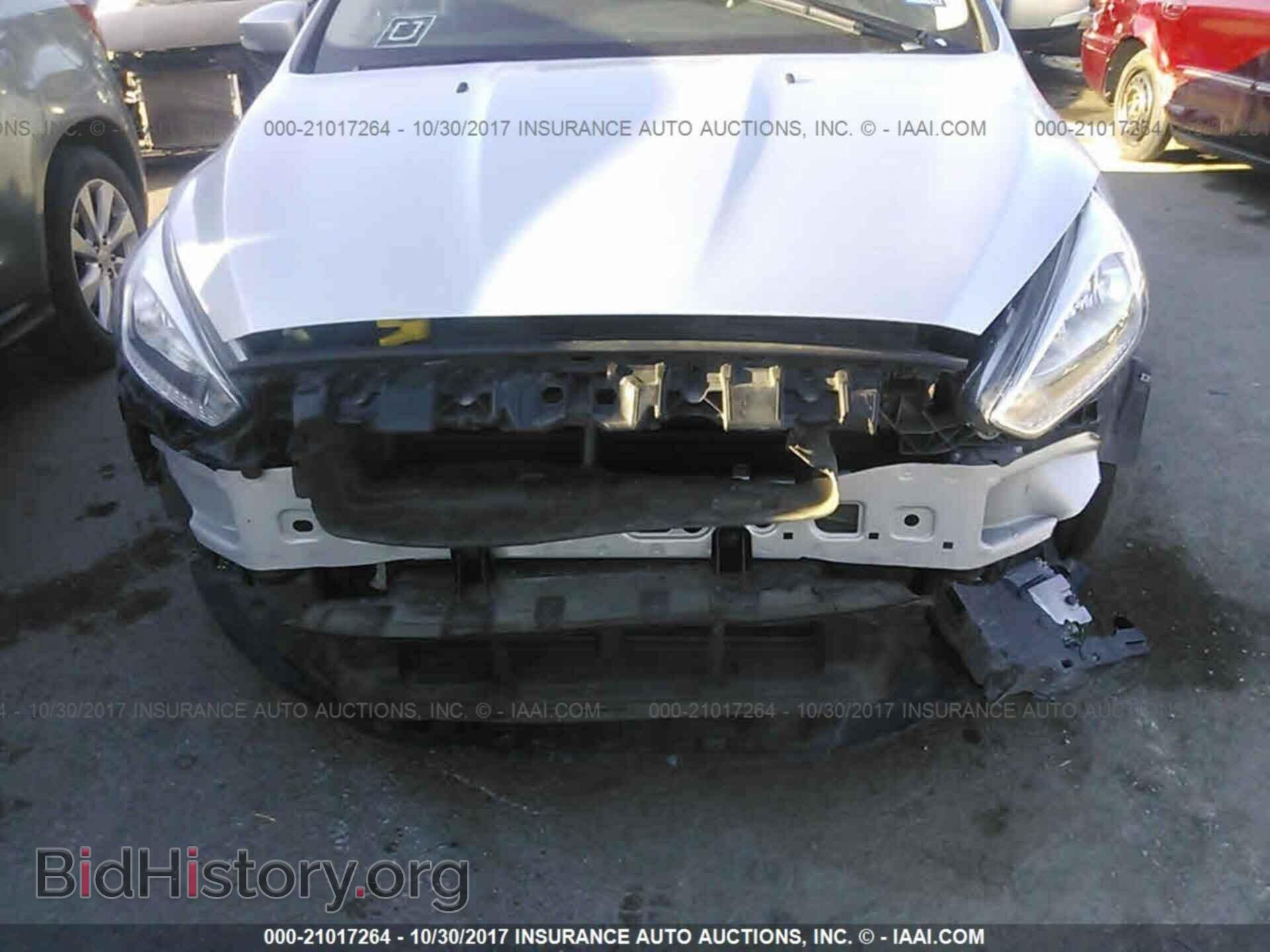 2016 Ford Focus - VIN: 1FADP3F28GL286606 - Photo 6