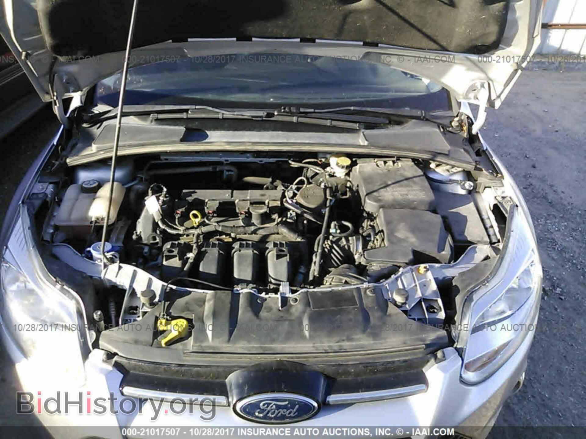 2012 Ford Focus - VIN: 1FAHP3F29CL476393 - Photo 10