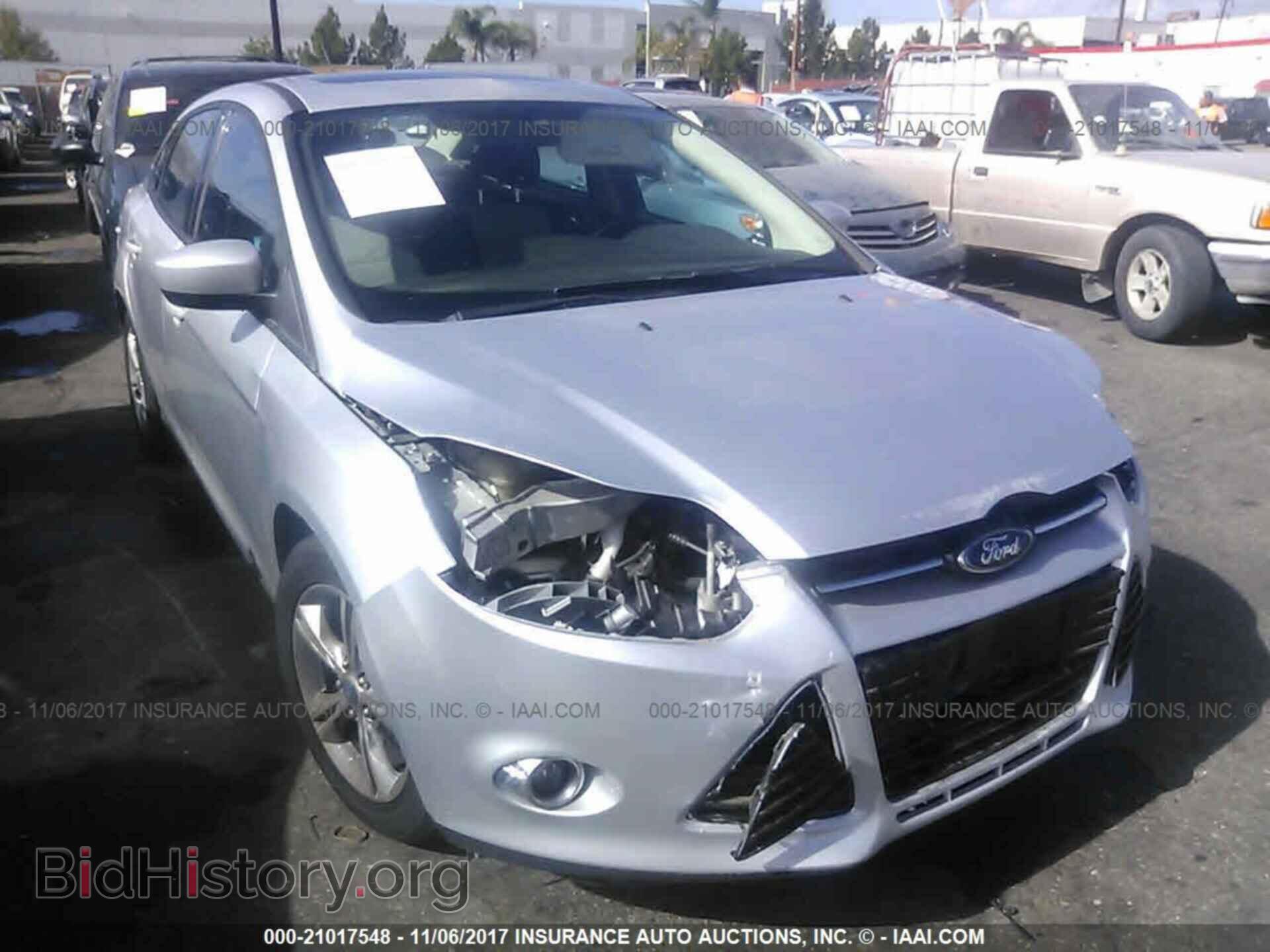 Photo 1FAHP3F25CL392409 - Ford Focus 2012