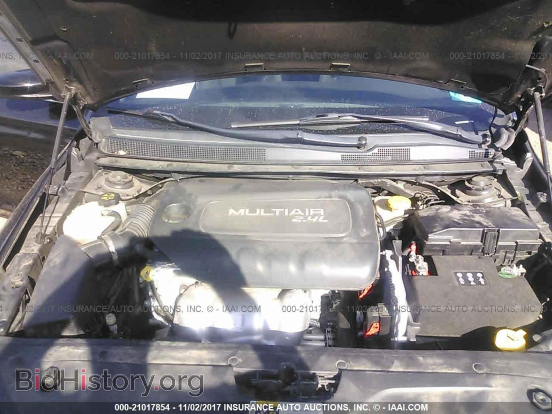 2015 Chrysler 200 - VIN: 1C3CCCAB6FN537770 - Фото 10