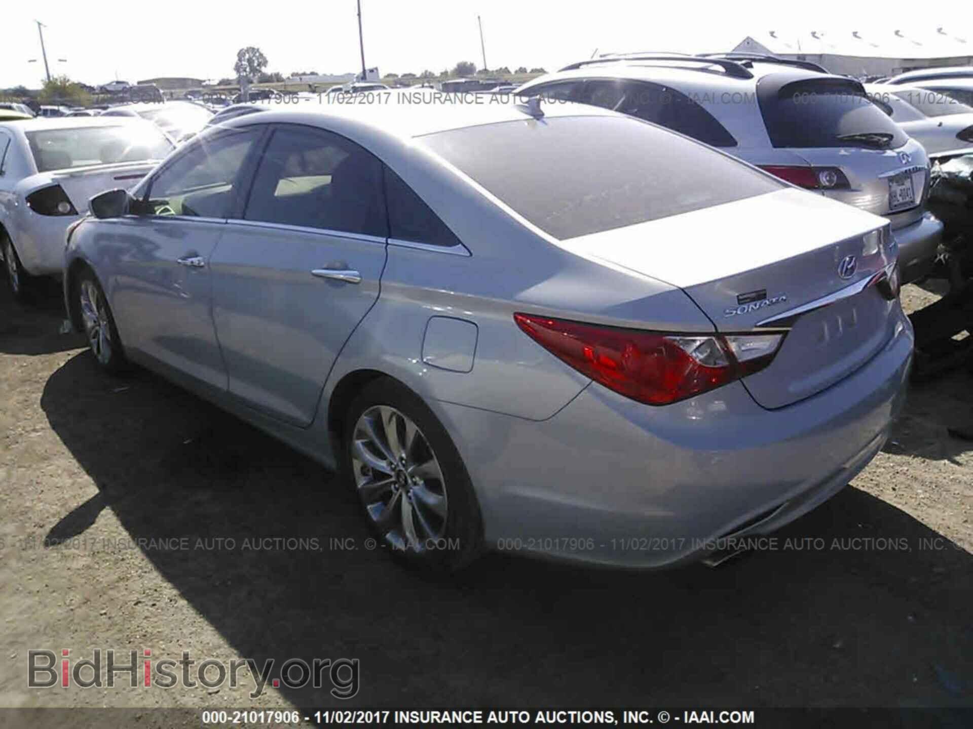2012 Hyundai Sonata - VIN: 5NPEC4AB9CH502971 - Photo 3