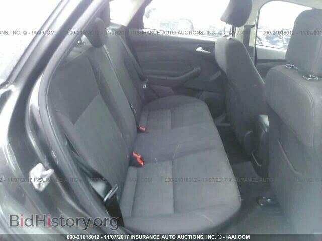 2016 Ford Focus - VIN: 1FADP3F21GL243788 - Photo 8