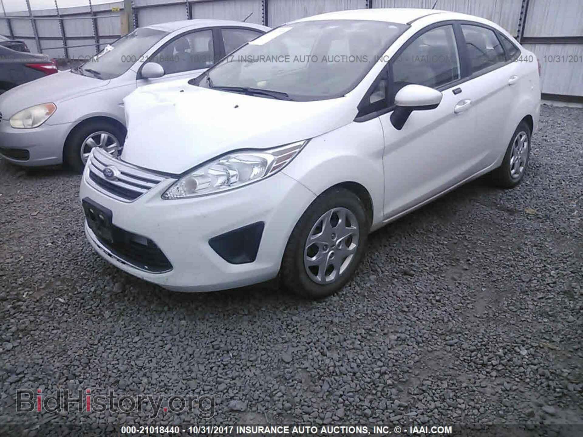 2012 Ford Fiesta - VIN: 3FADP4BJ4CM156432 - Фото 2