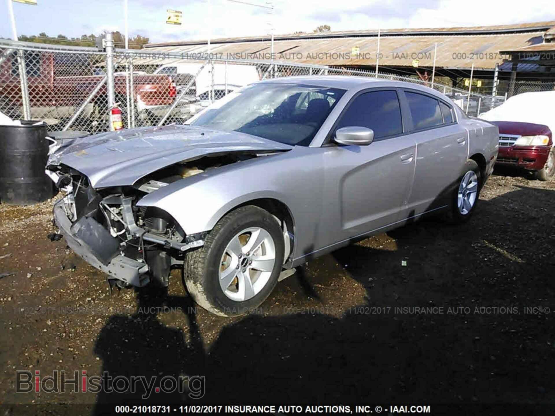 2013 Dodge Charger - VIN: 2C3CDXBG5DH612981 - Фото 2