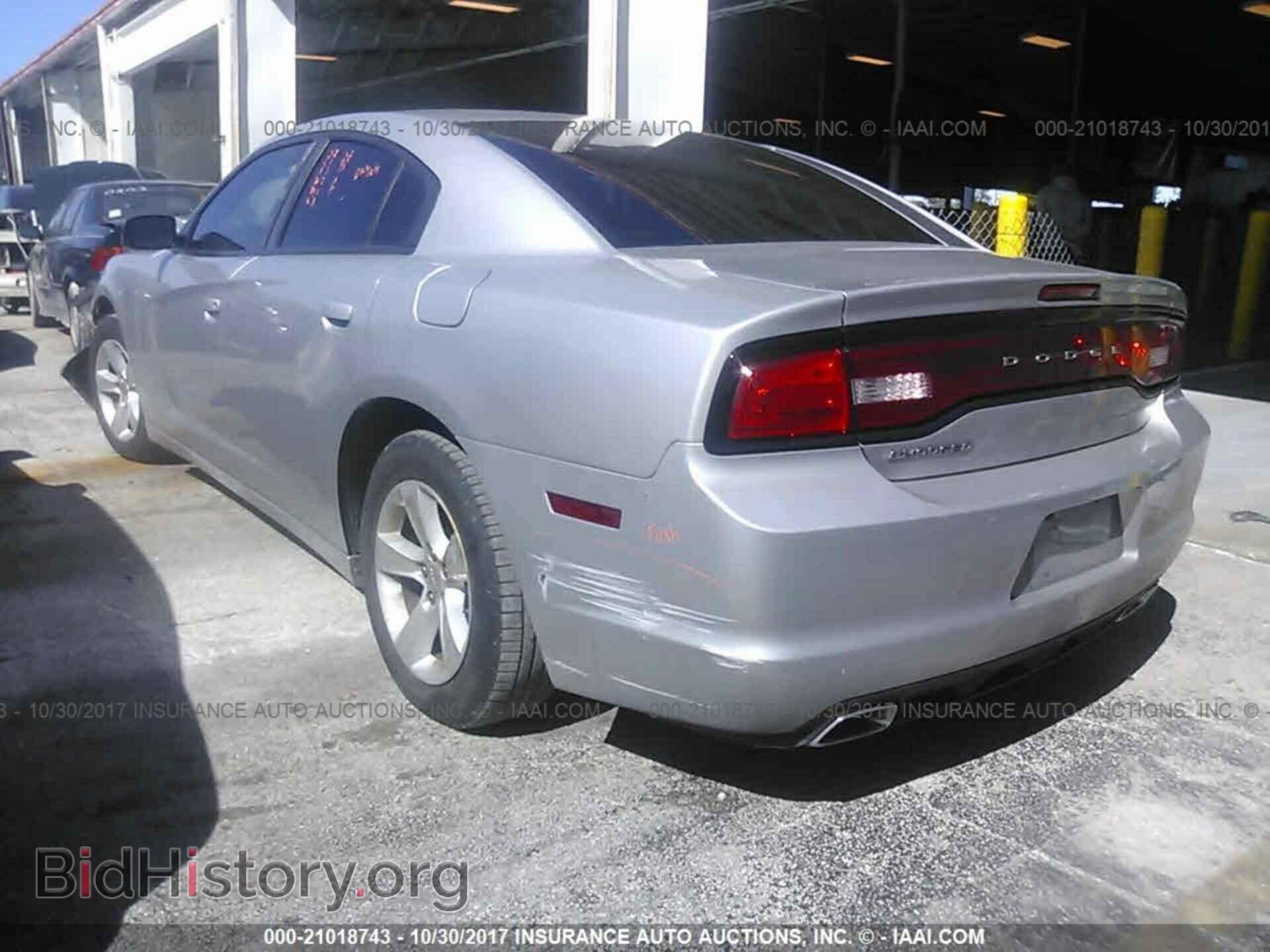 2012 Dodge Charger - VIN: 2C3CDXBG4CH162366 - Фото 3