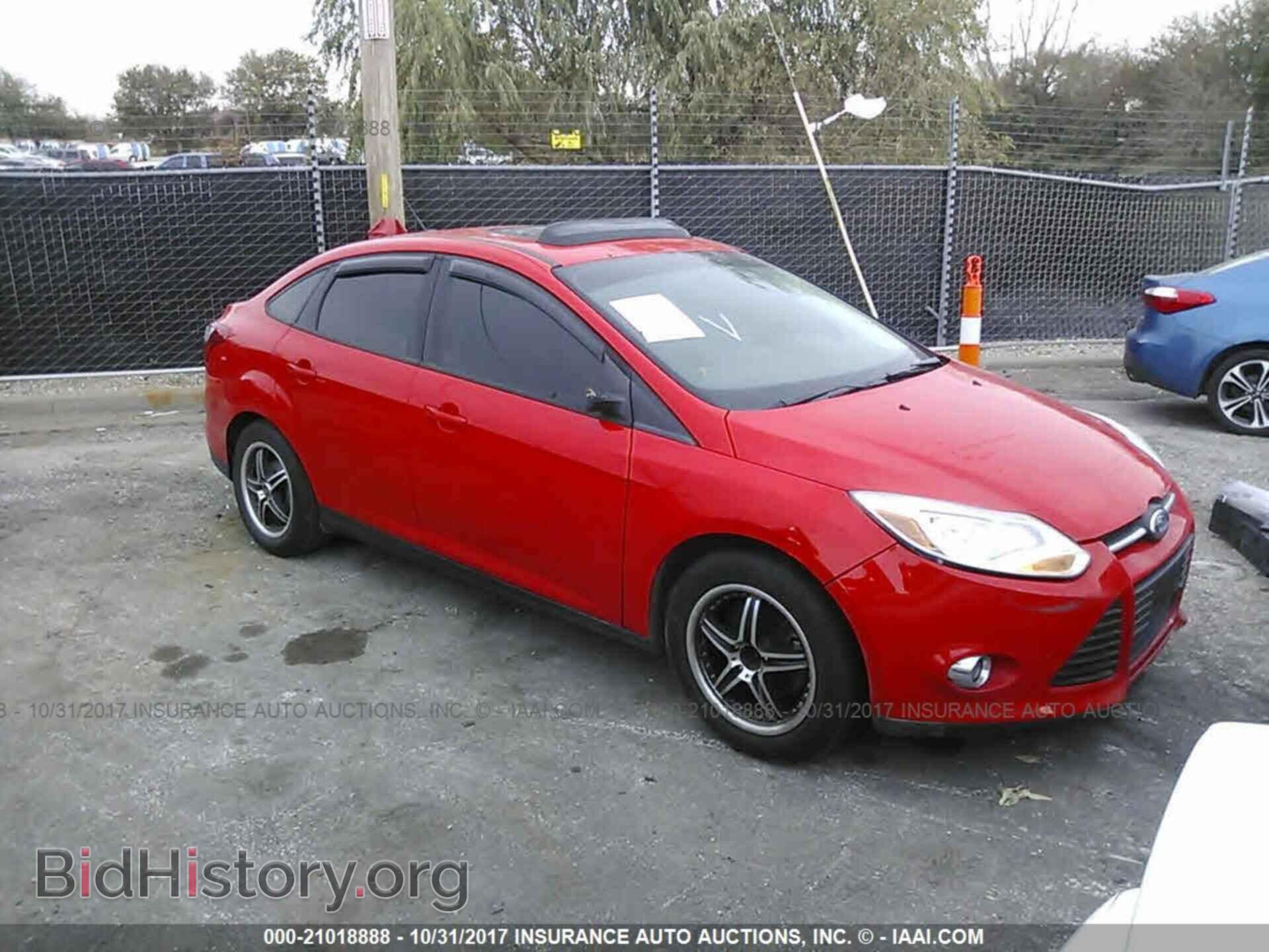 Фотография 1FAHP3F27CL194978 - Ford Focus 2012