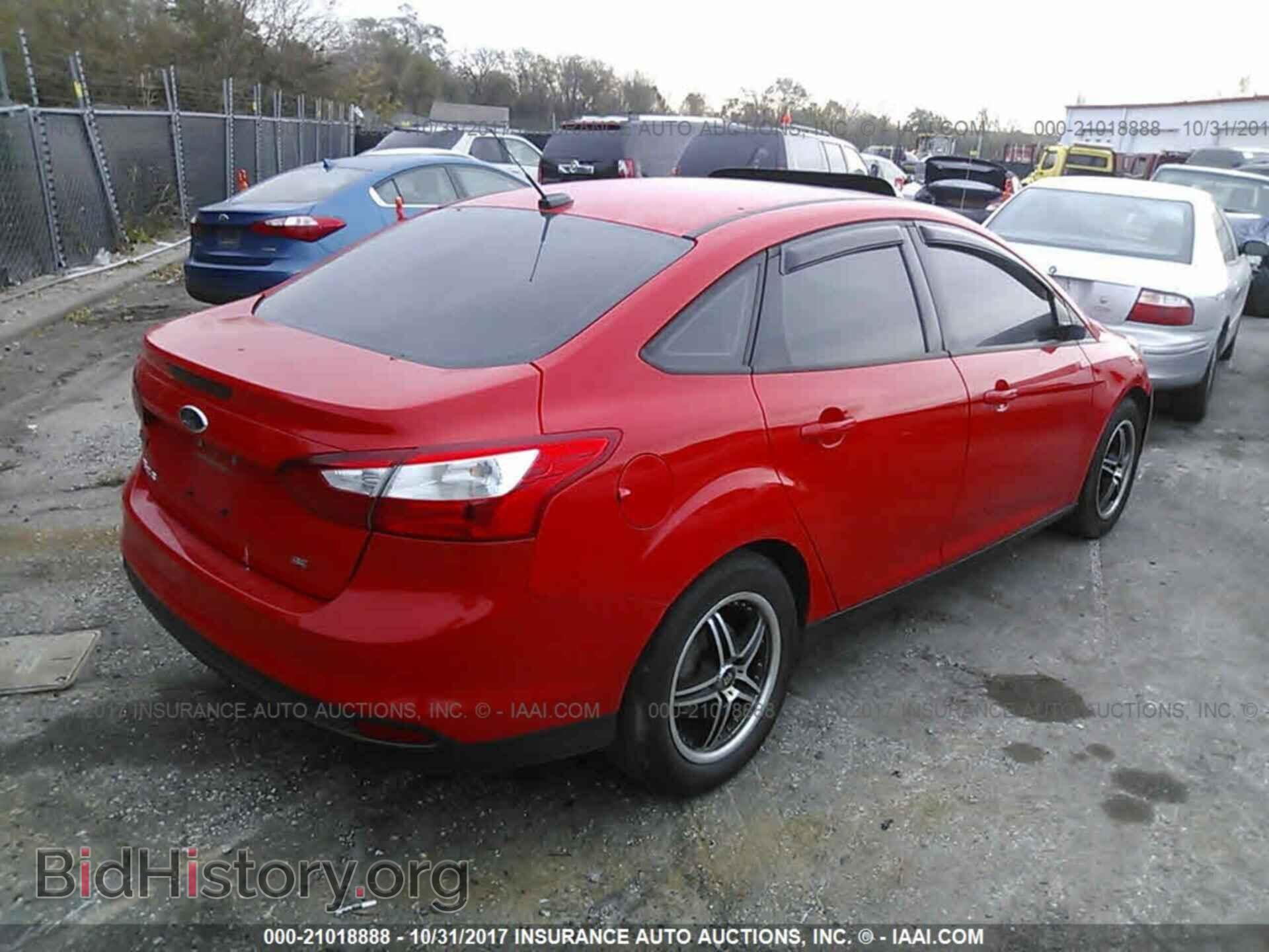 2012 Ford Focus - VIN: 1FAHP3F27CL194978 - Фото 4