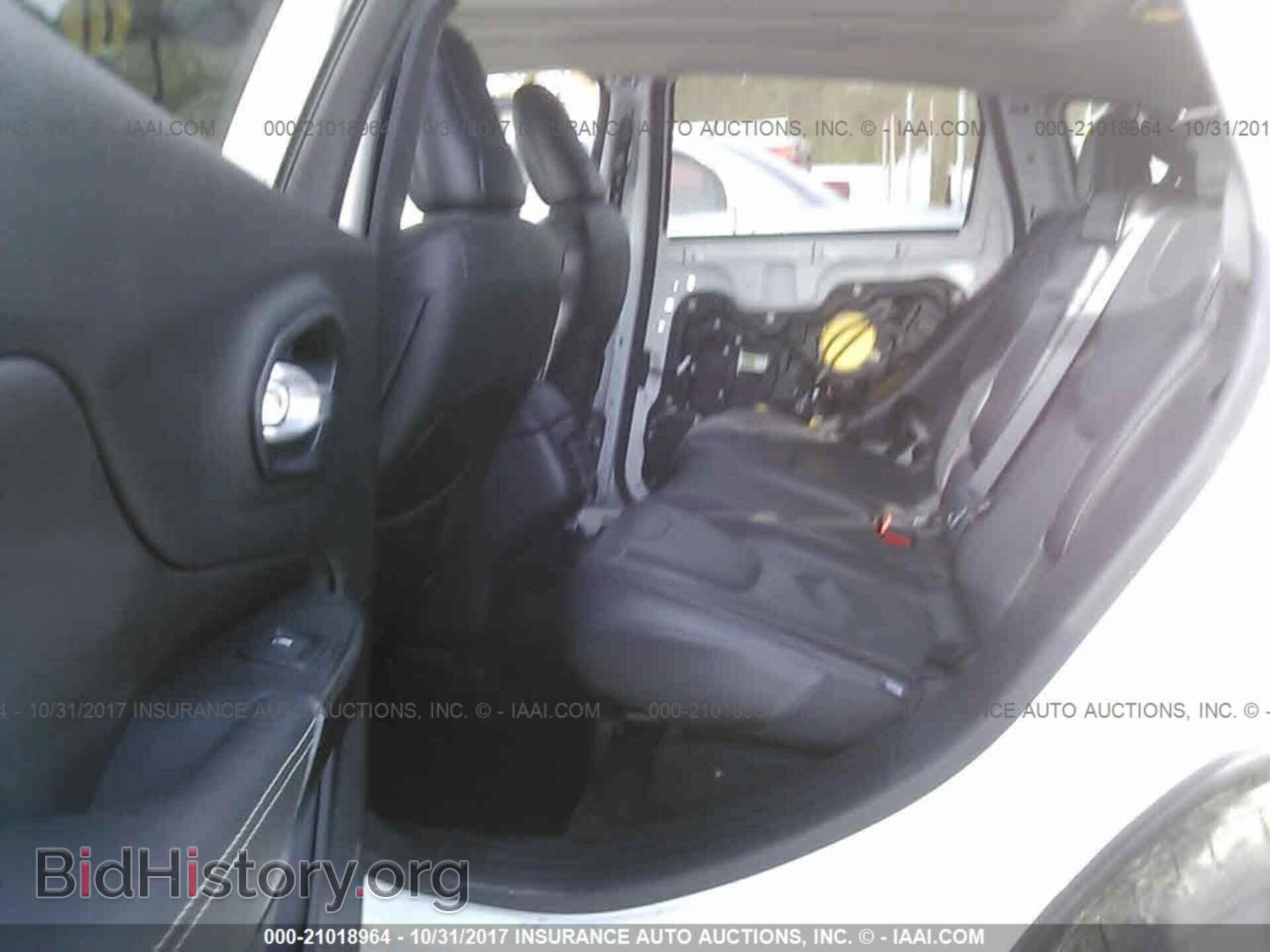 2015 Jeep Cherokee - VIN: 1C4PJMDB0FW779372 - Фото 8