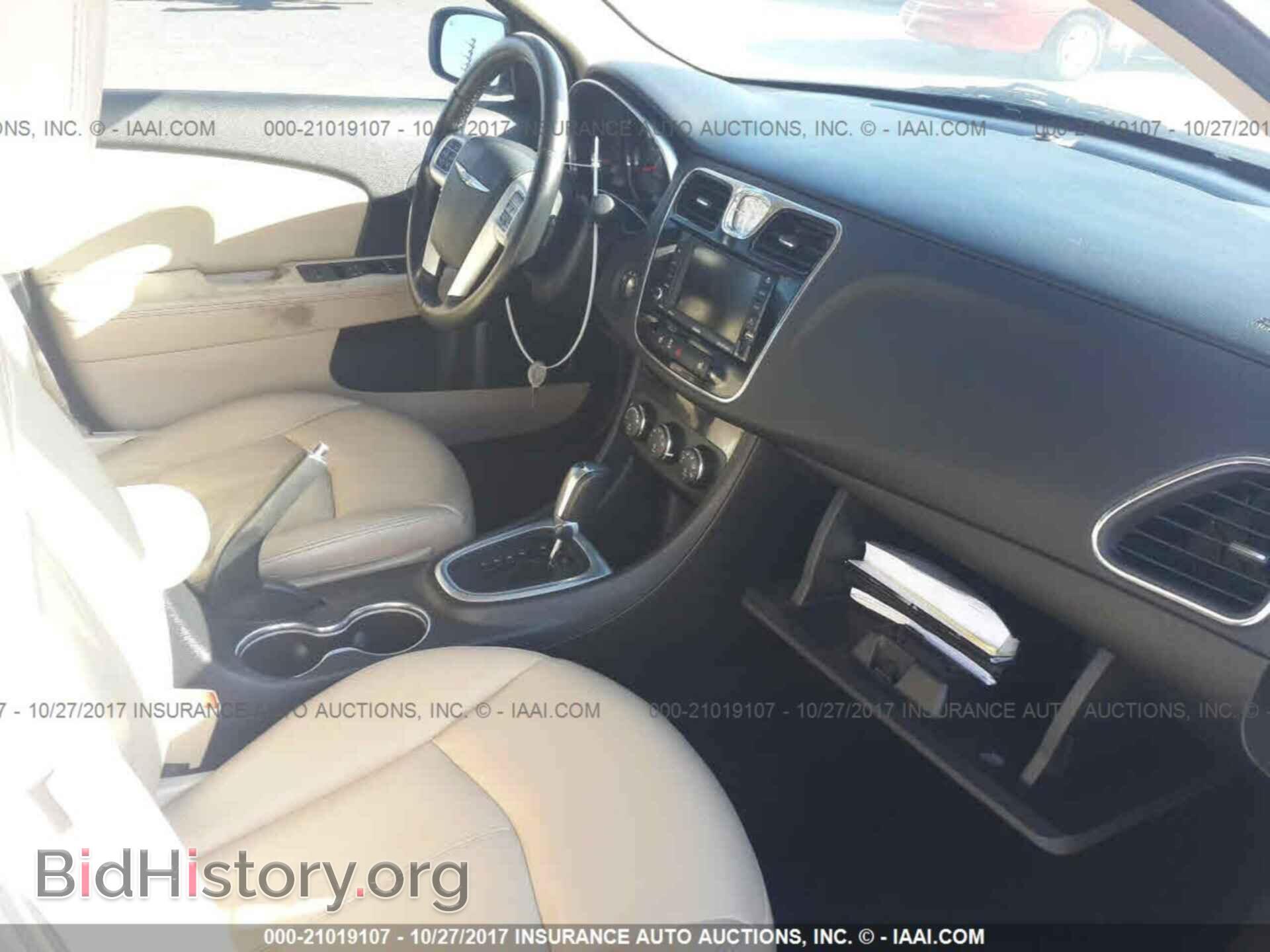 2012 Chrysler 200 - VIN: 1C3CCBCB6CN107675 - Фото 5