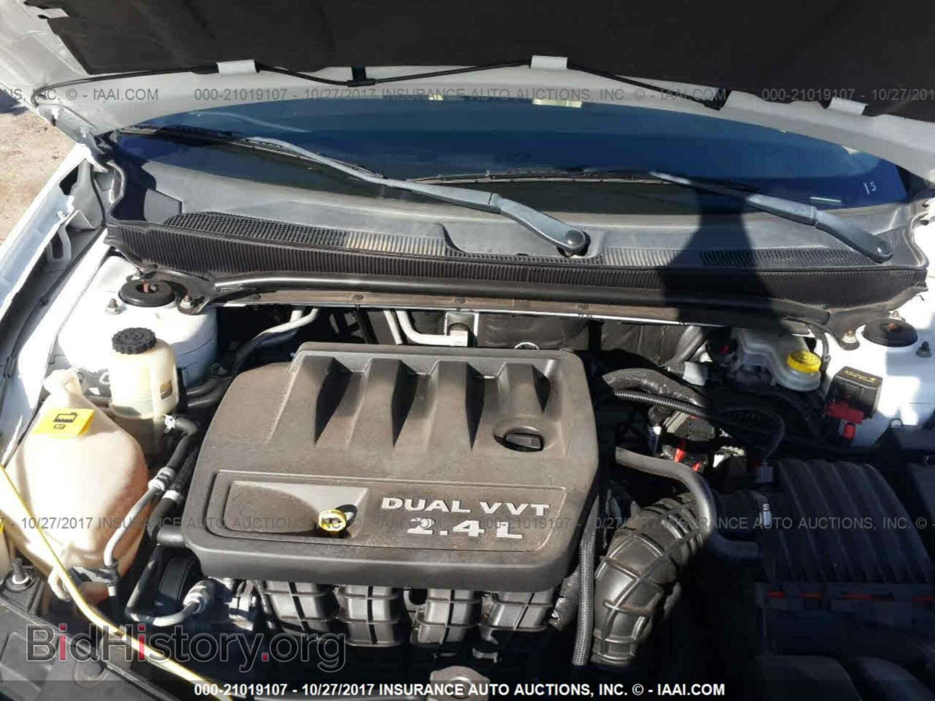 2012 Chrysler 200 - VIN: 1C3CCBCB6CN107675 - Фото 10