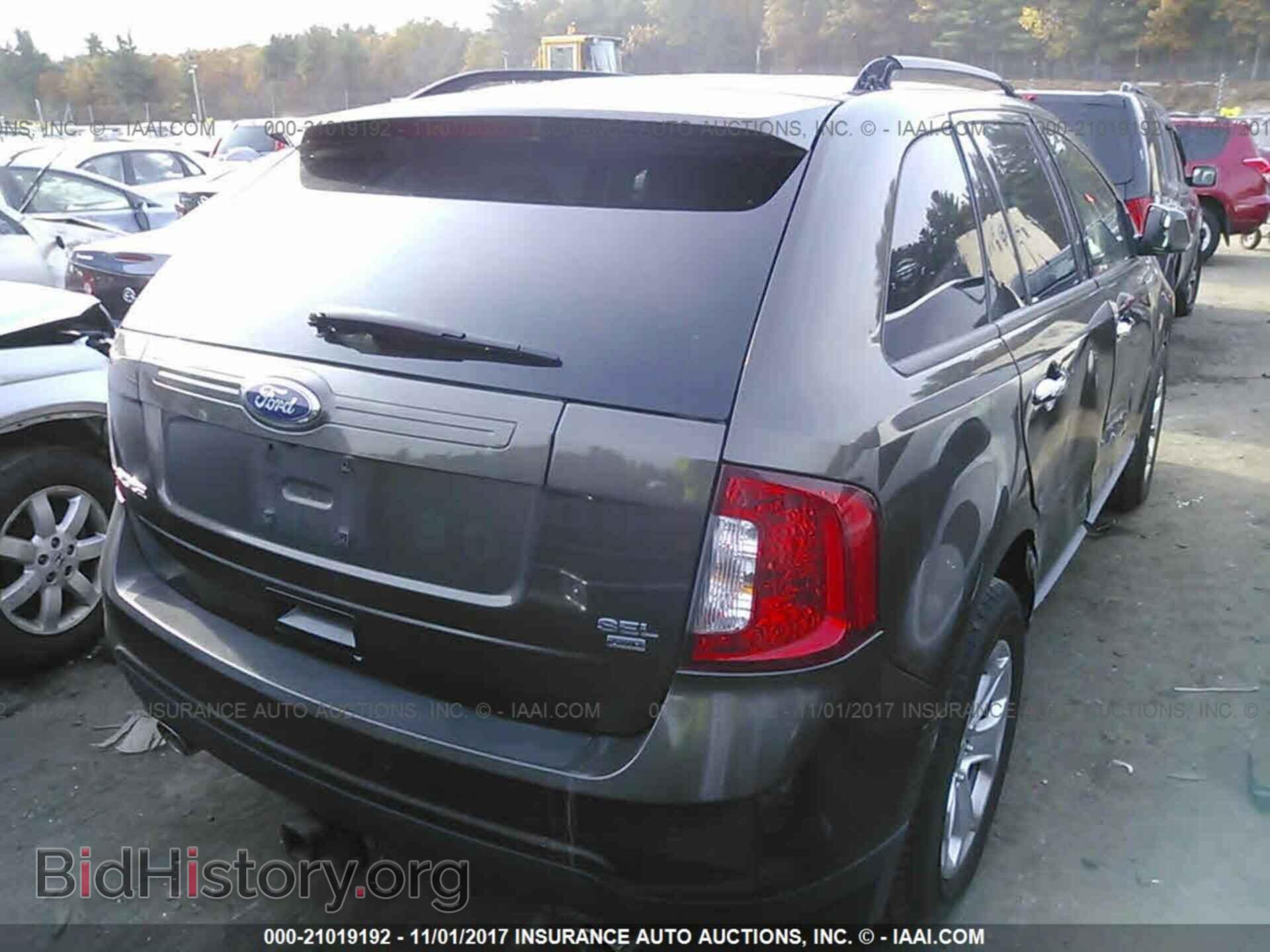 2011 Ford Edge - VIN: 2FMDK4JCXBBA04209 - Photo 4