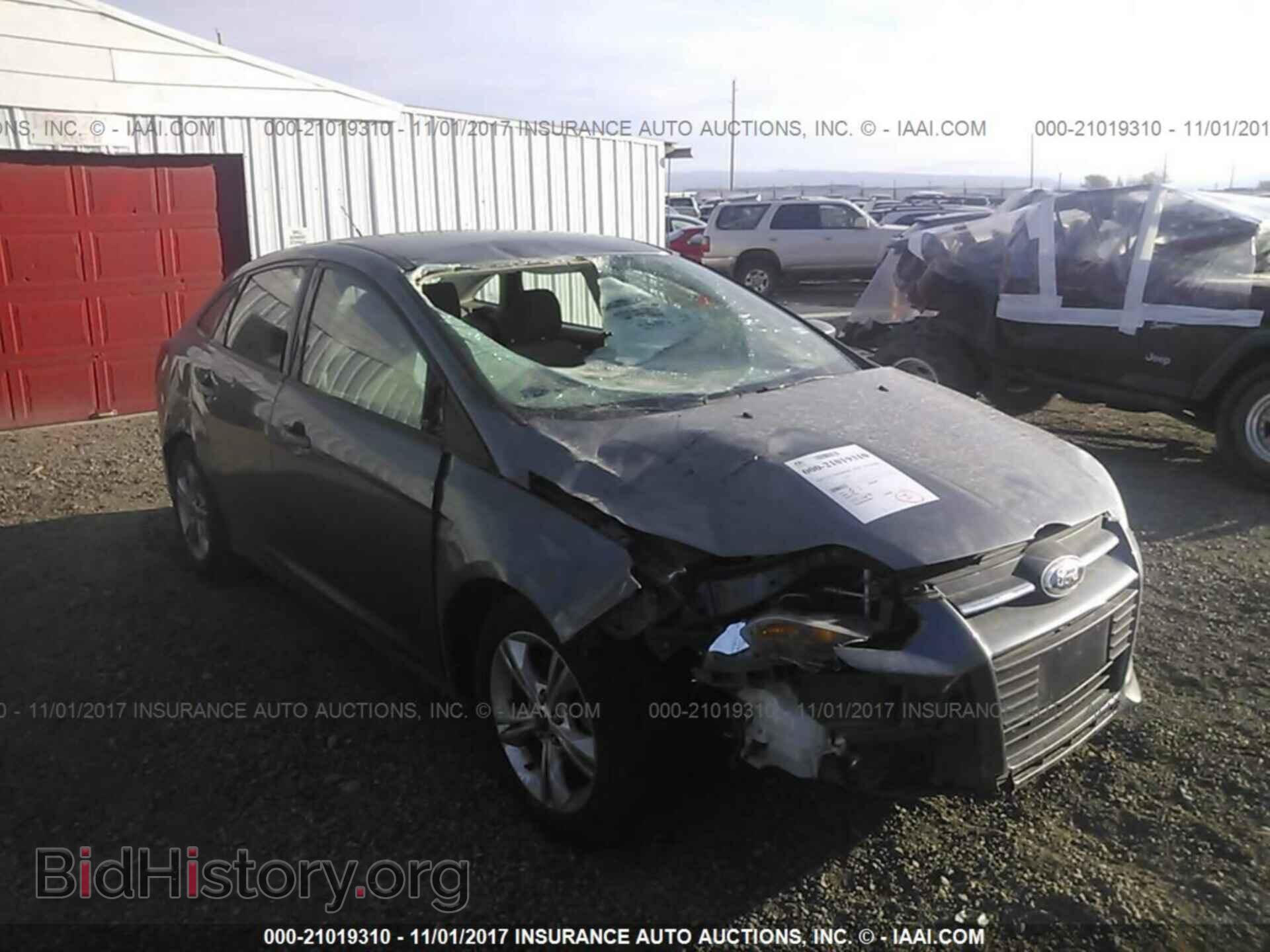 2014 Ford Focus - VIN: 1FADP3F22EL229525 - Фото 6