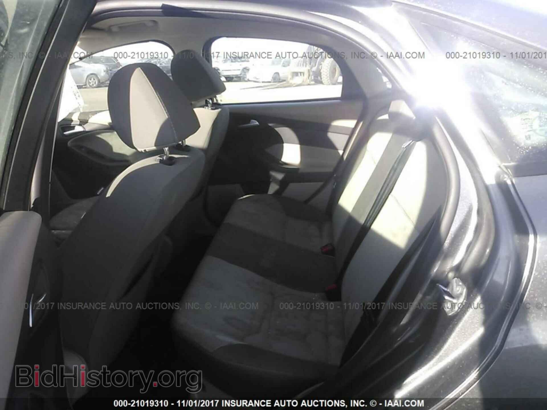 2014 Ford Focus - VIN: 1FADP3F22EL229525 - Фото 8