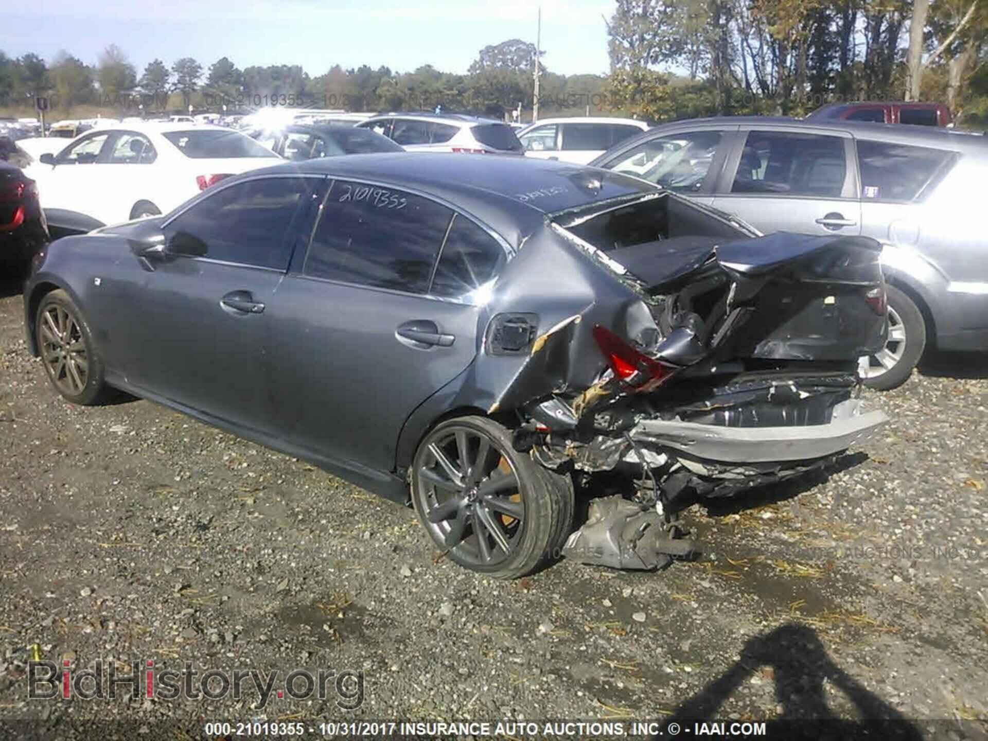 2015 Lexus Gs - VIN: JTHCE1BL2FA002975 - Photo 3