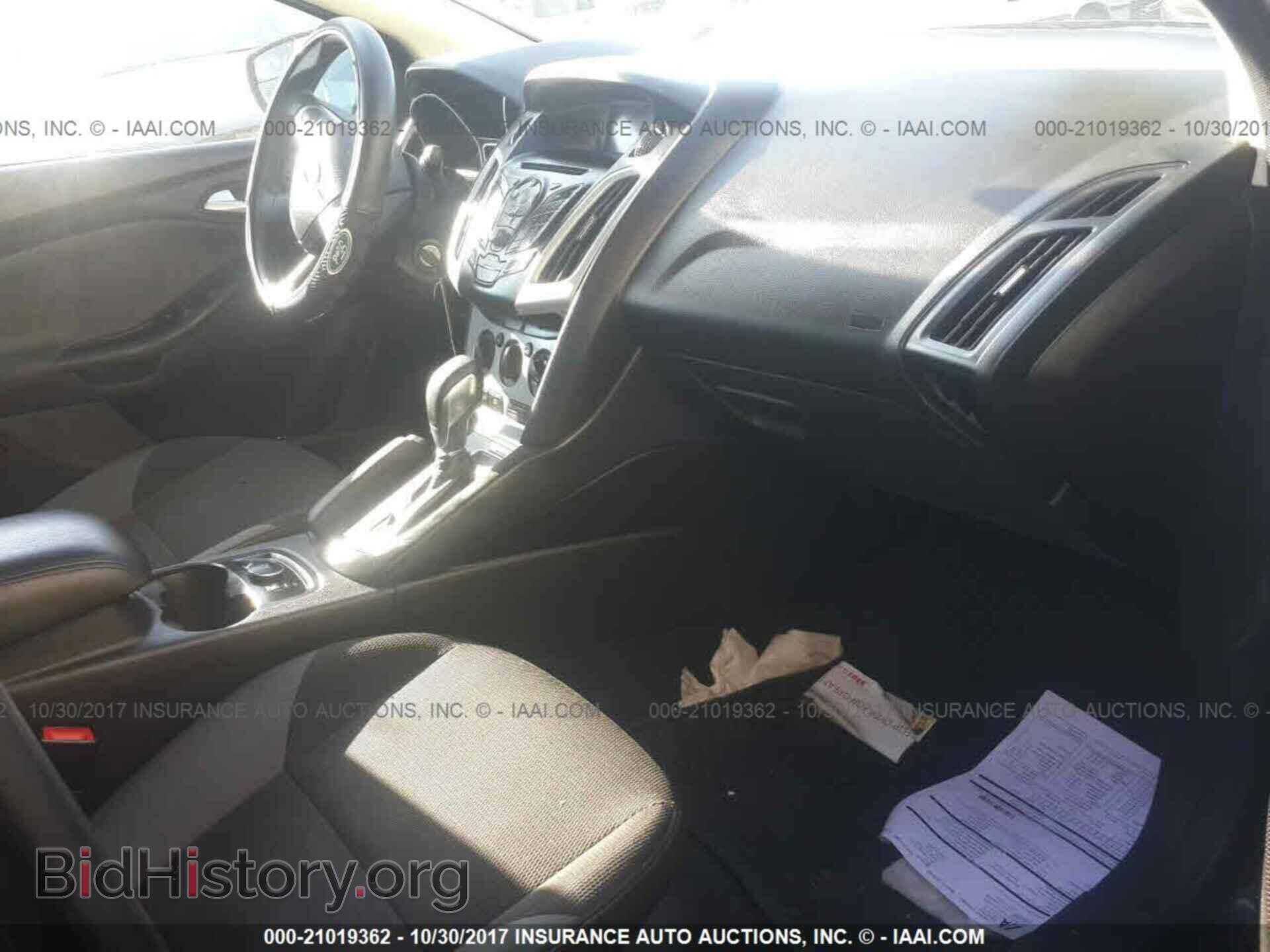 2014 Ford Focus - VIN: 1FADP3F21EL199739 - Photo 5