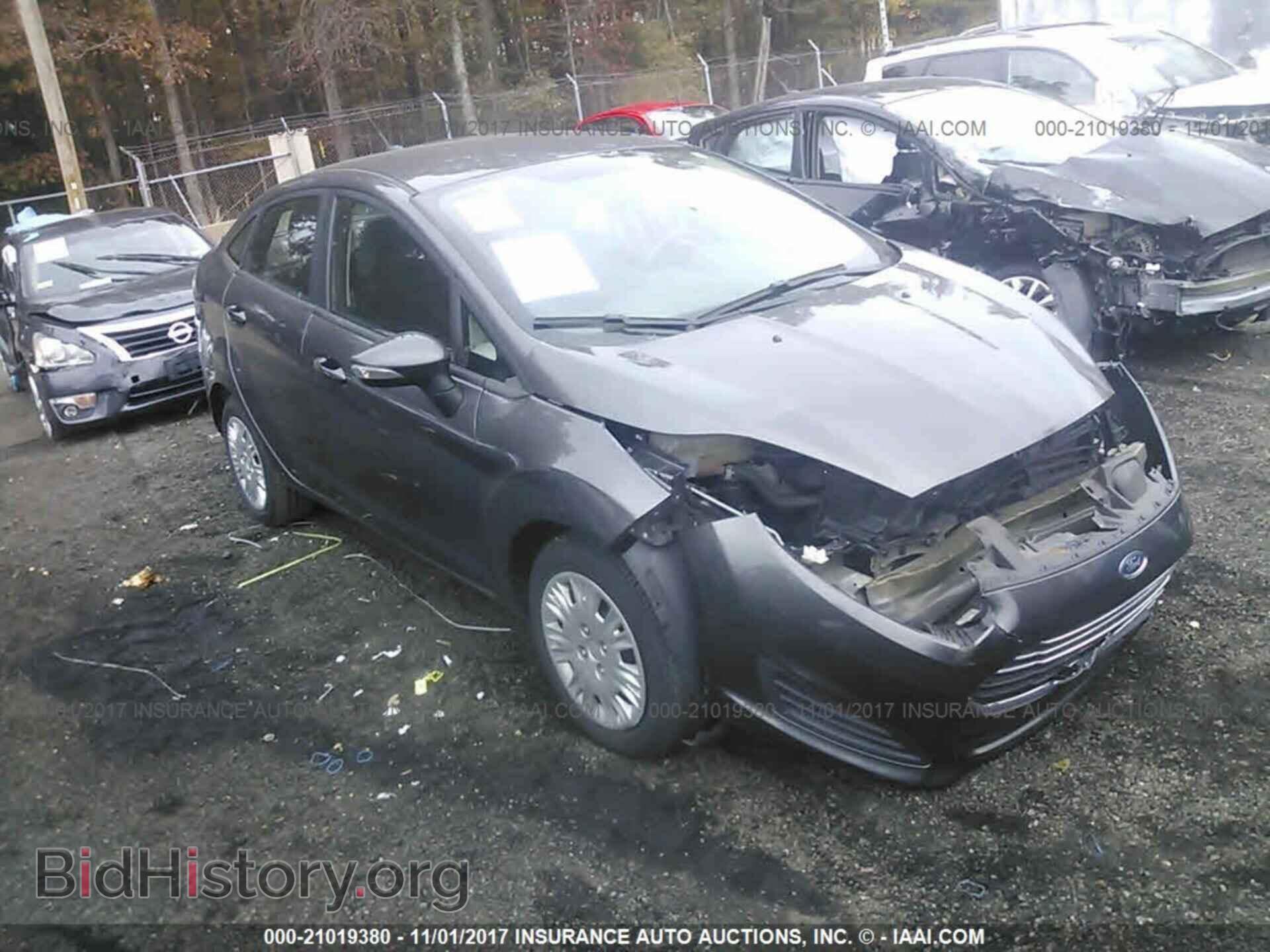 Фотография 3FADP4BE9FM100753 - Ford Fiesta 2015