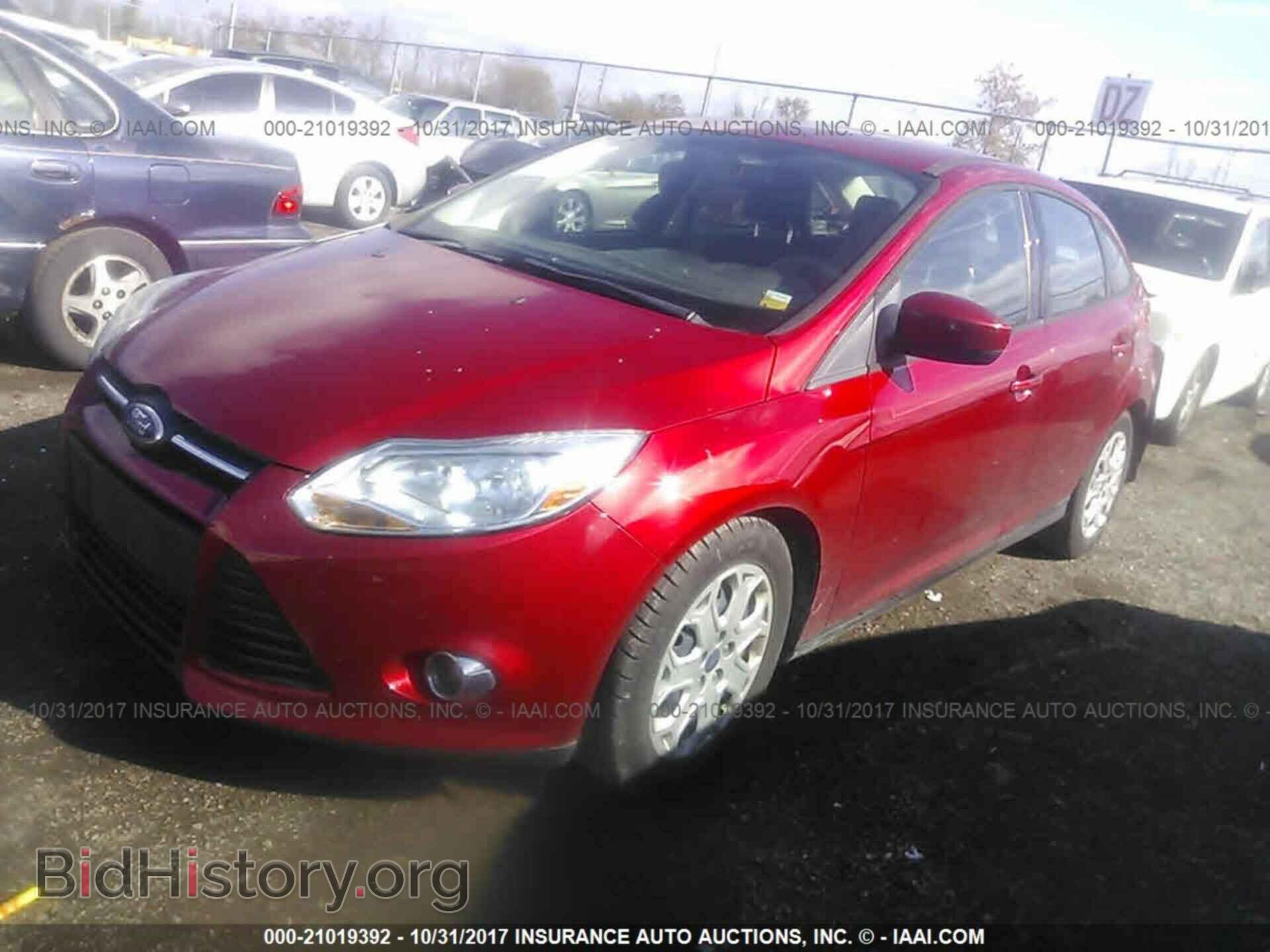 2012 Ford Focus - VIN: 1FAHP3F27CL288908 - Photo 2