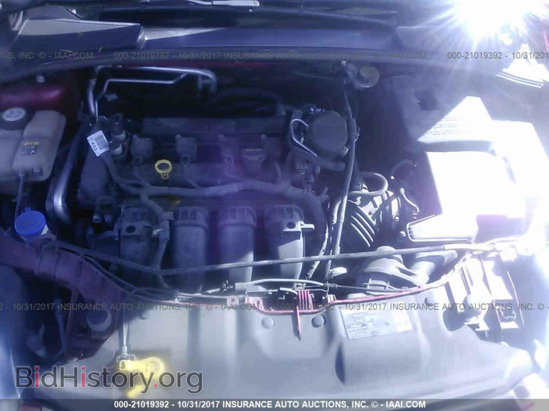 2012 Ford Focus - VIN: 1FAHP3F27CL288908 - Photo 10
