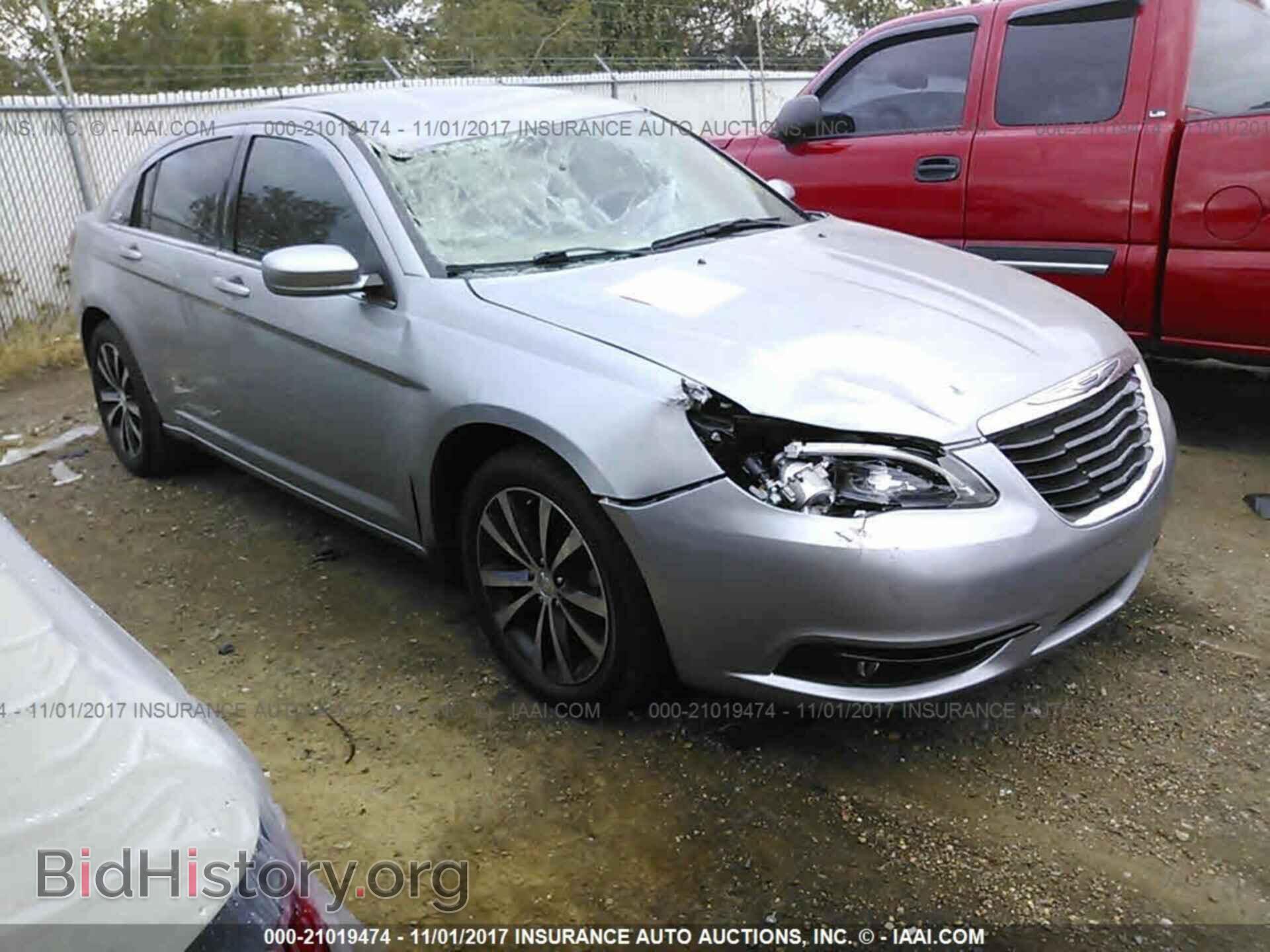 Photo 1C3CCBBG4DN728380 - Chrysler 200 2013