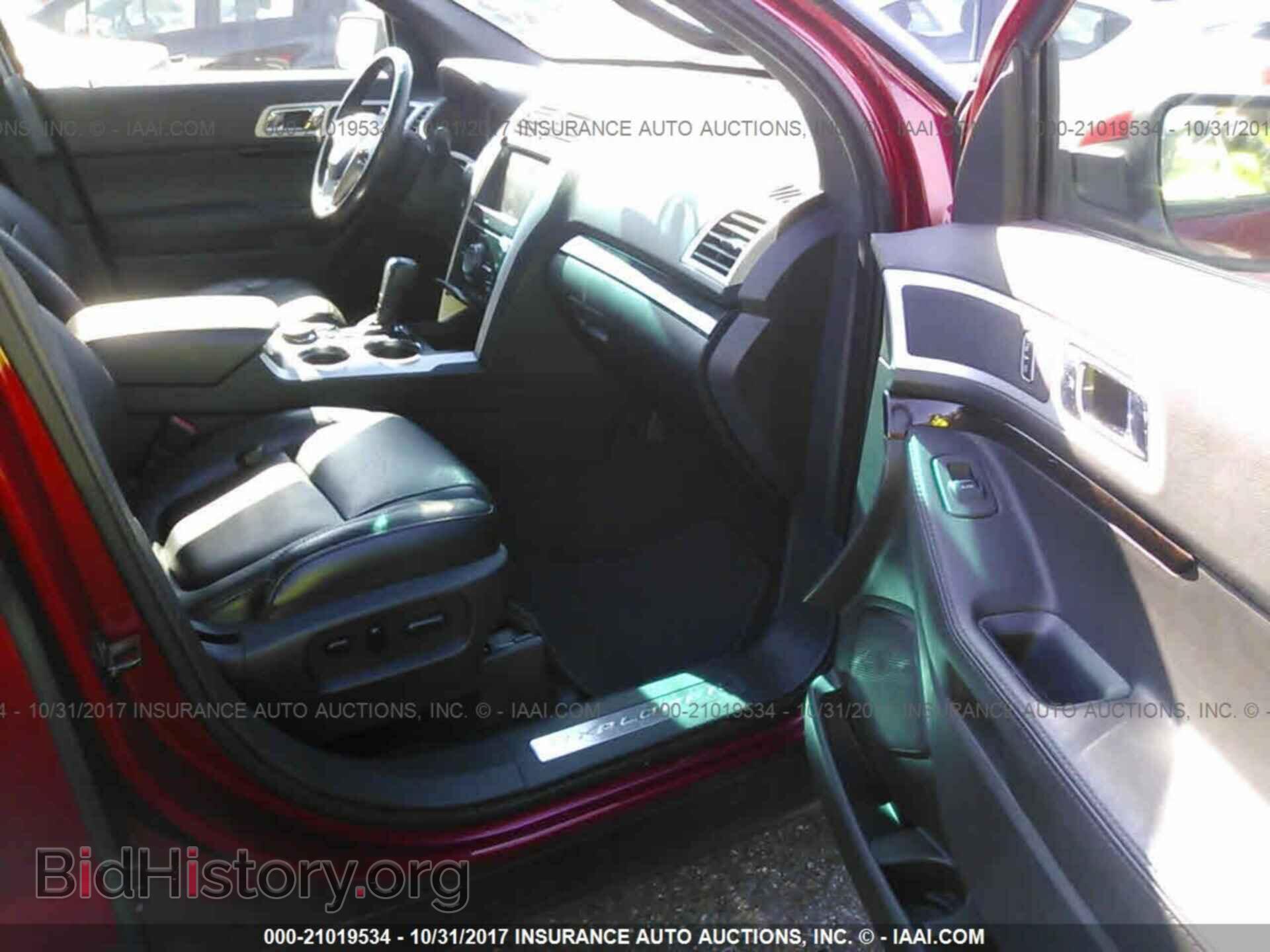 2011 Ford Explorer - VIN: 1FMHK8F82BGA56049 - Фото 5