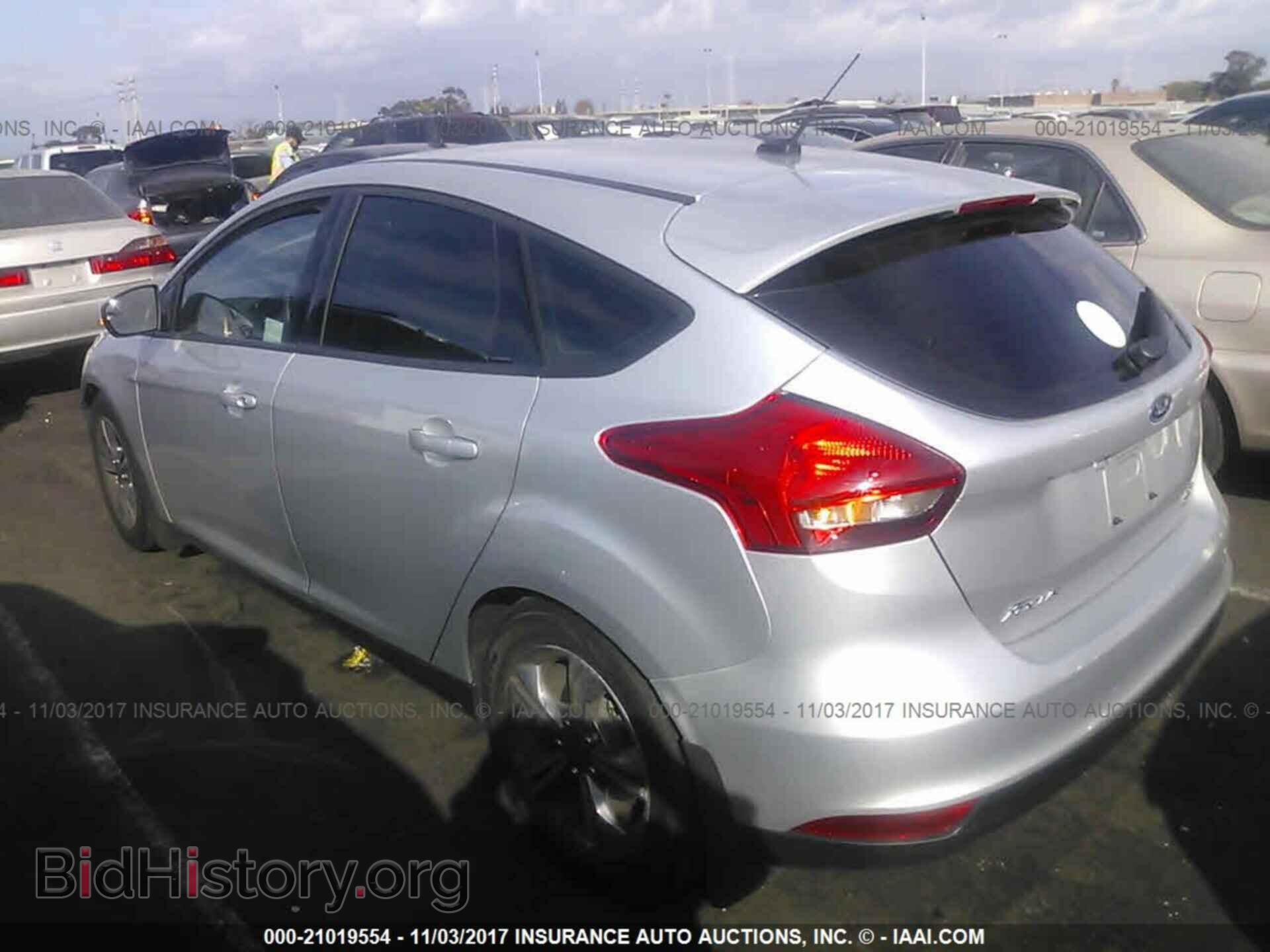 2016 Ford Focus - VIN: 1FADP3KE2GL209374 - Фото 3