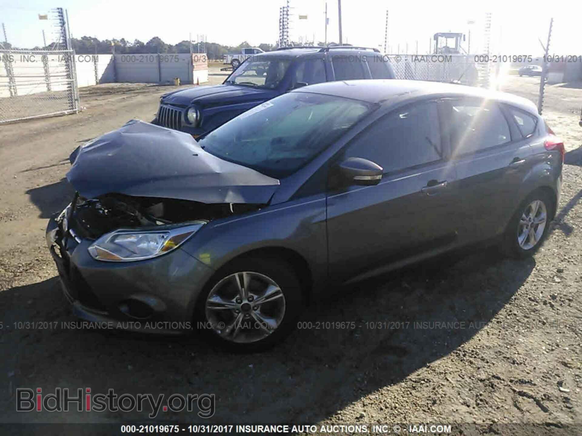 2014 Ford Focus - VIN: 1FADP3K20EL180508 - Фото 2