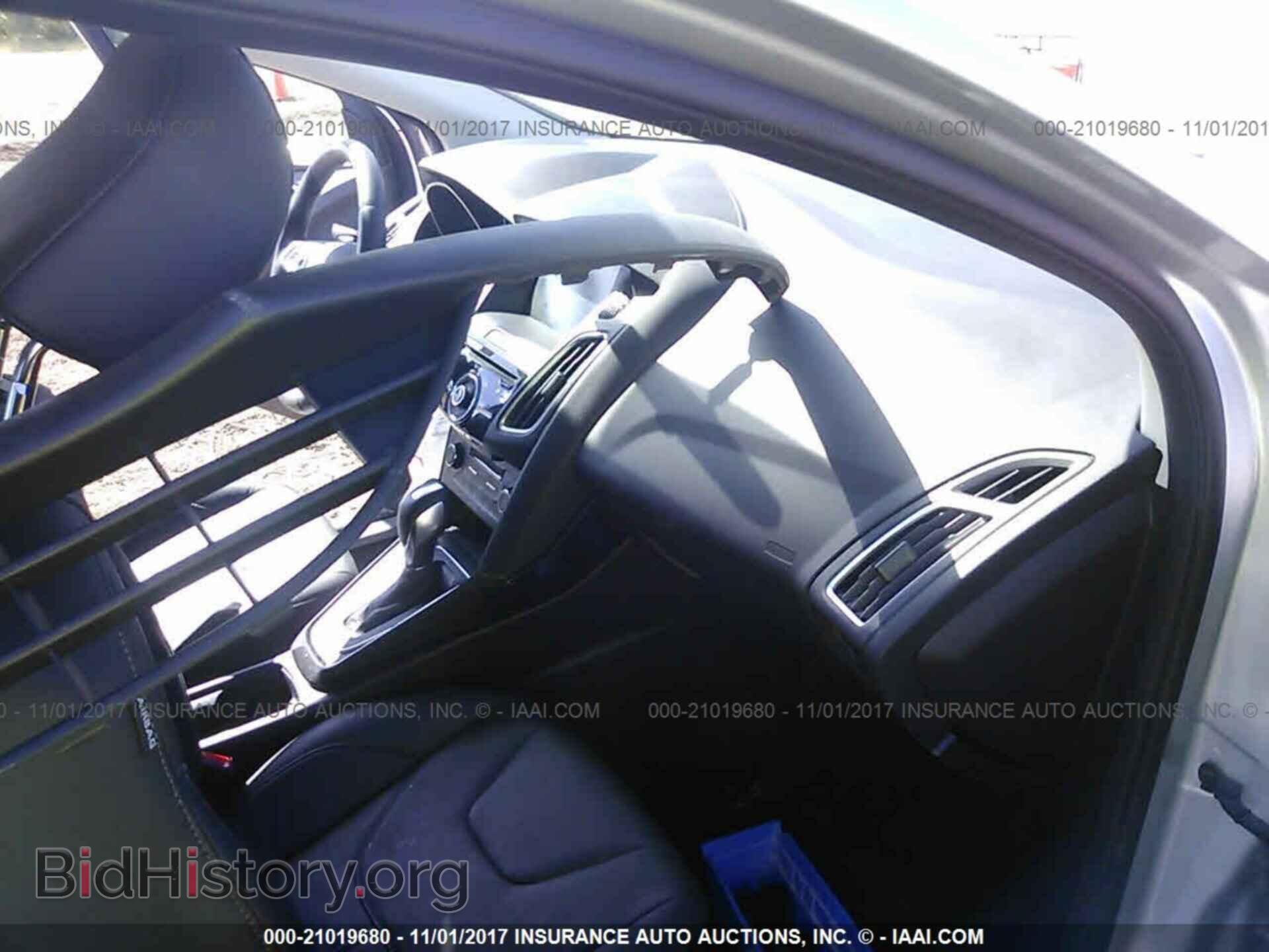 2015 Ford Focus - VIN: 1FADP3J22FL228108 - Фото 5
