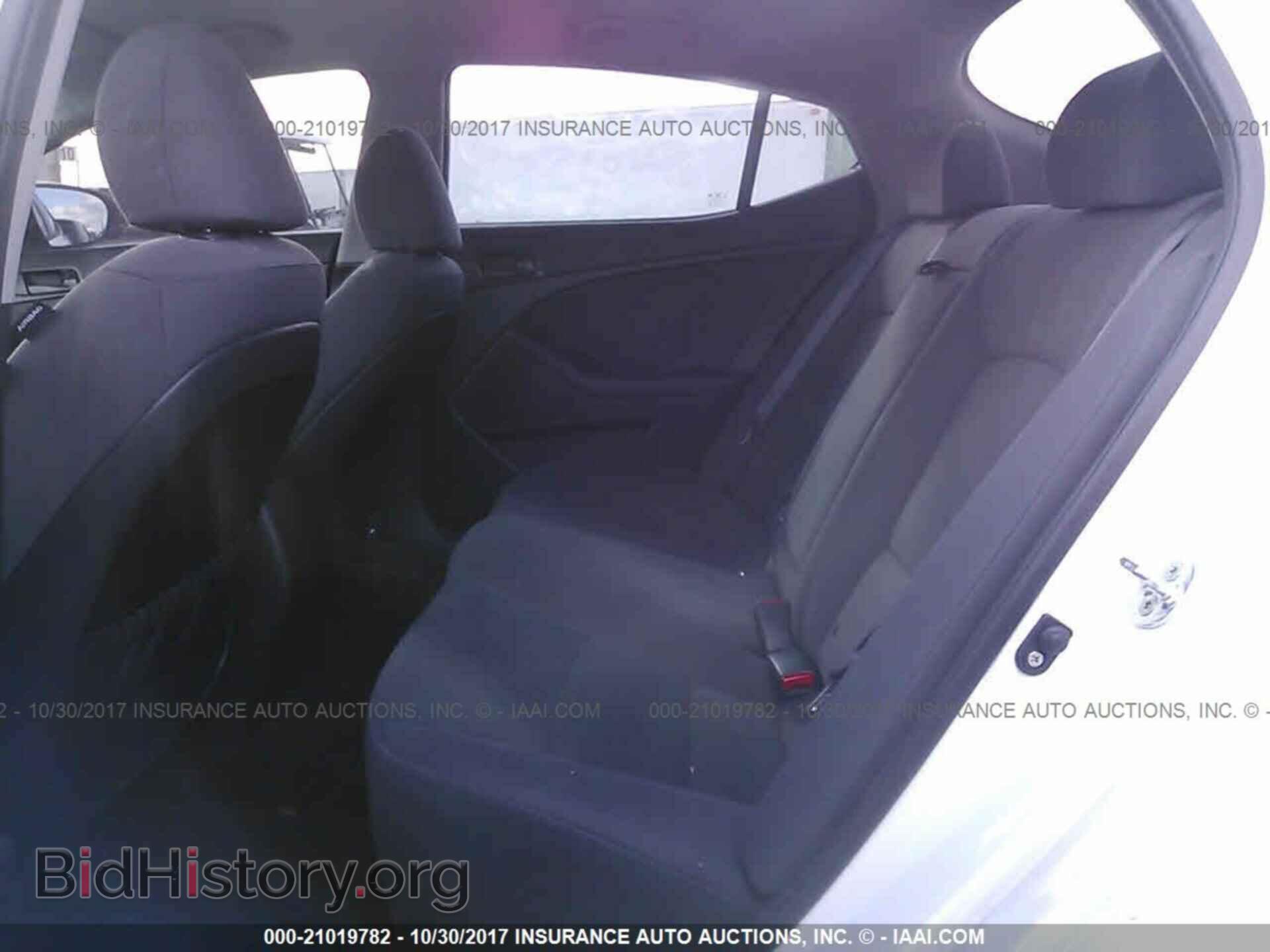 2015 Kia Optima - VIN: KNAGM4A72F5562593 - Photo 8