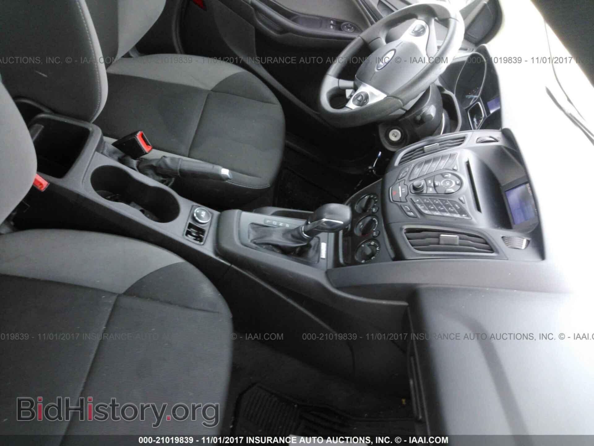 2013 Ford Focus - VIN: 1FADP3E20DL123820 - Photo 5