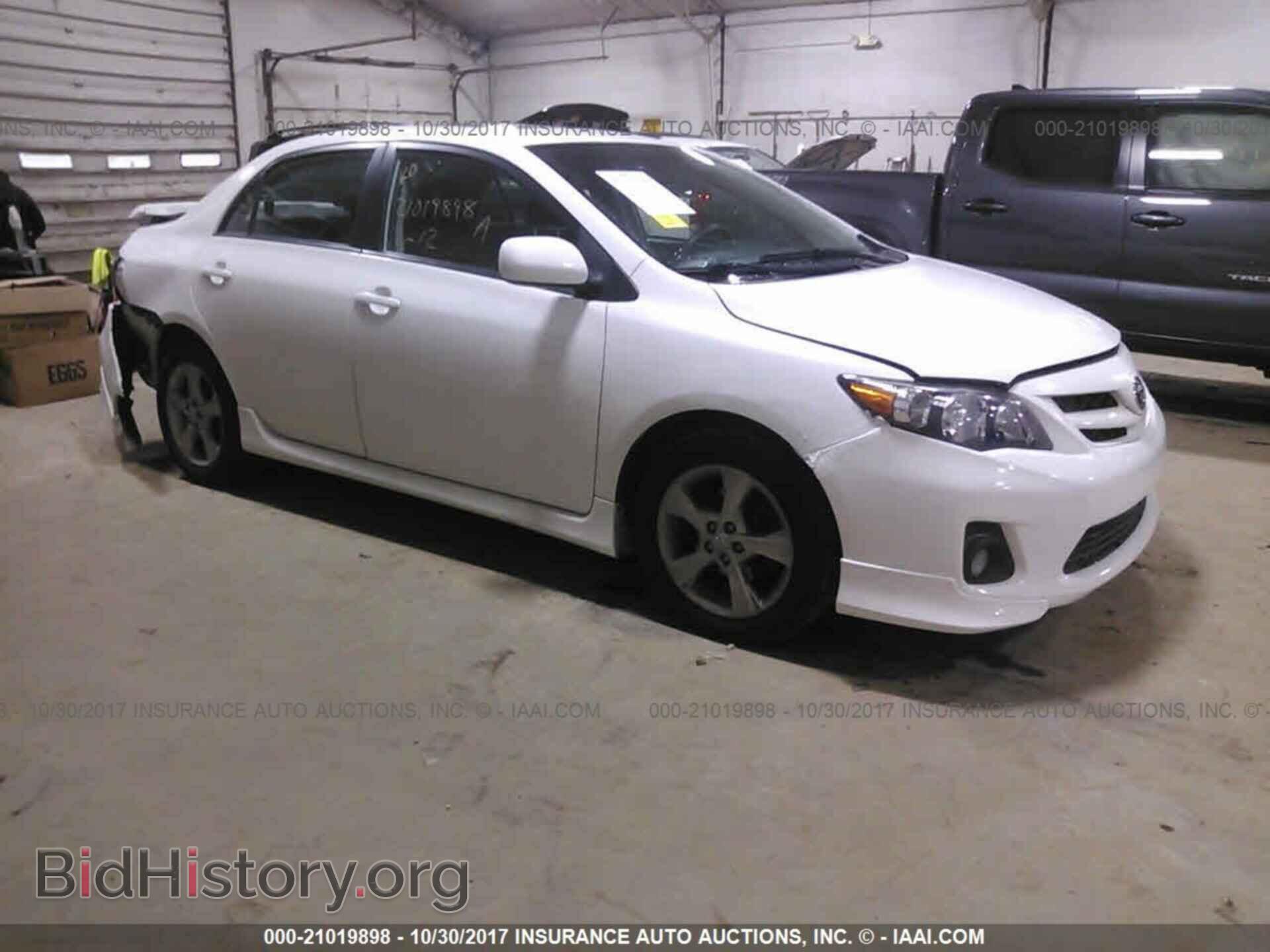 Photo 2T1BU4EE9CC852009 - Toyota Corolla 2012