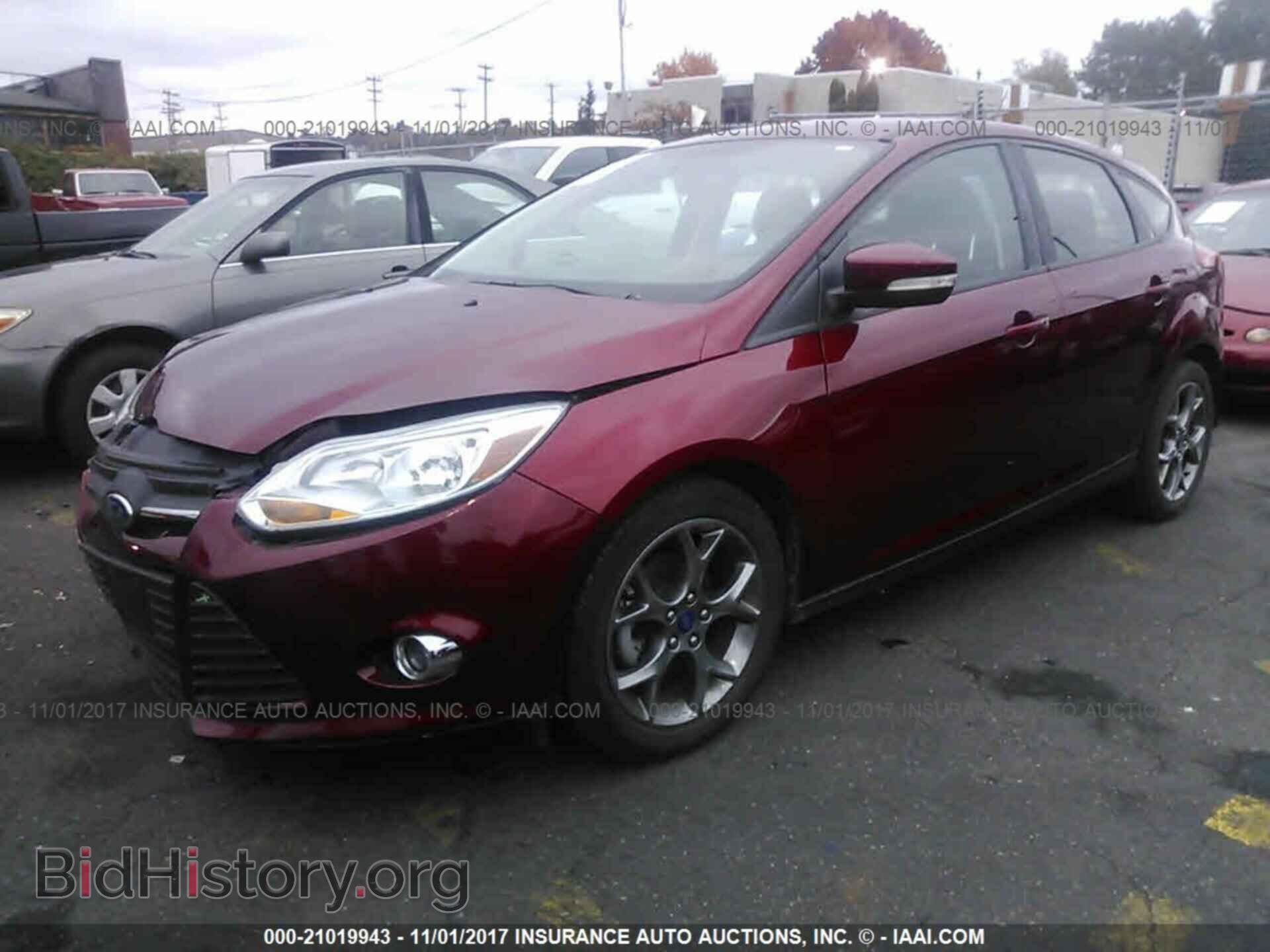2014 Ford Focus - VIN: 1FADP3K26EL213625 - Photo 2