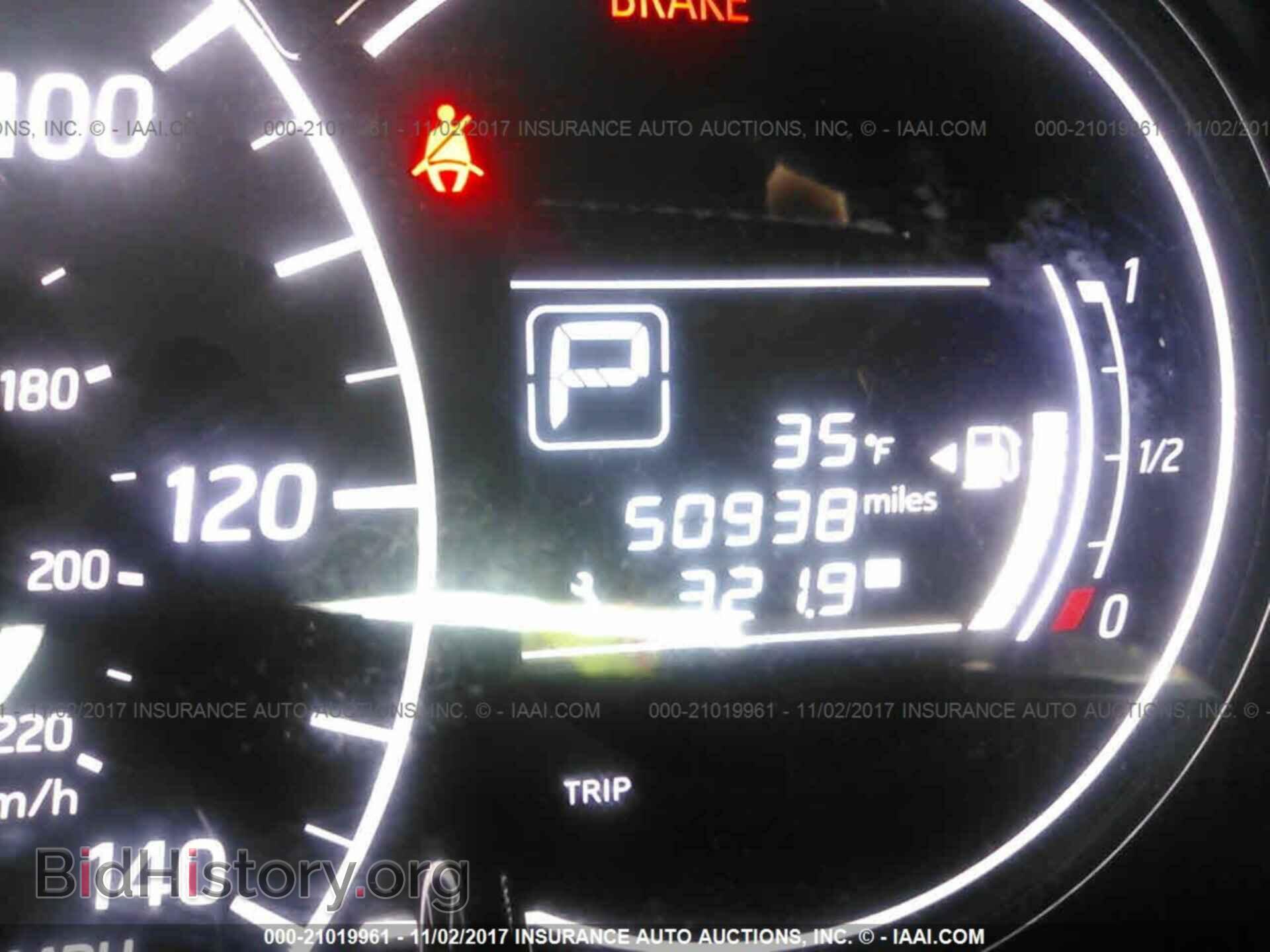 2015 Nissan Versa note - VIN: 3N1CE2CP1FL417581 - Фото 7