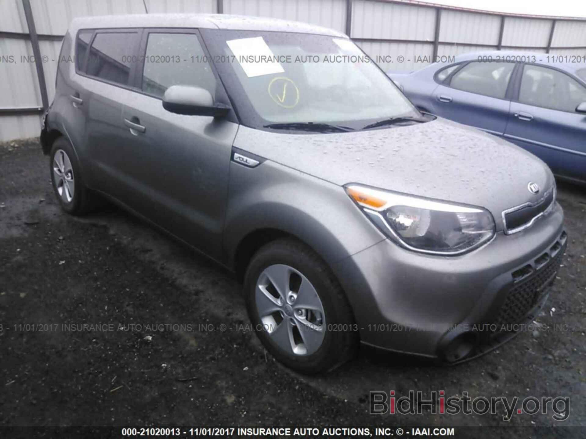 Photo KNDJN2A27F7215313 - Kia Soul 2015